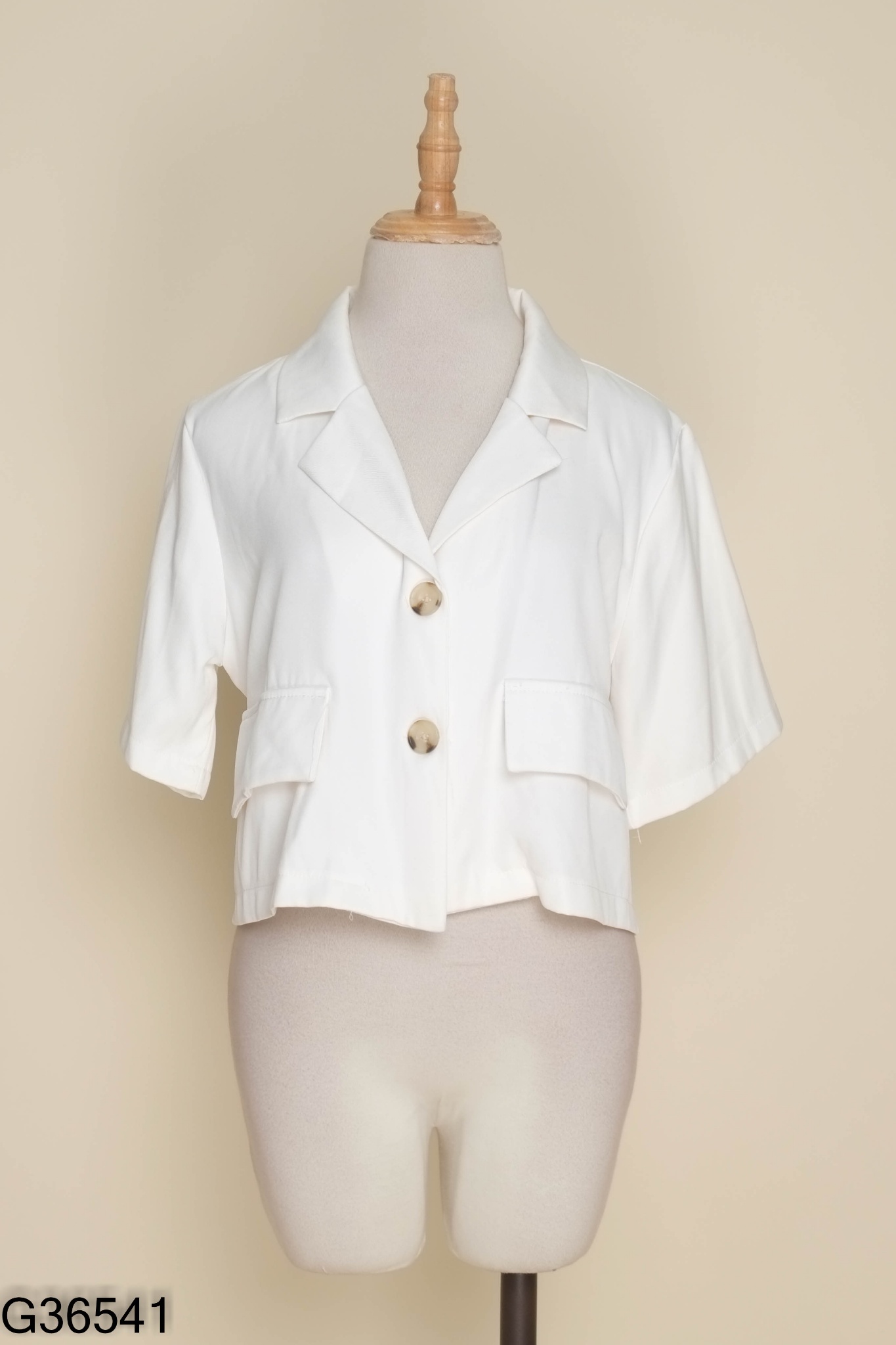 Áo vest trắng crotop