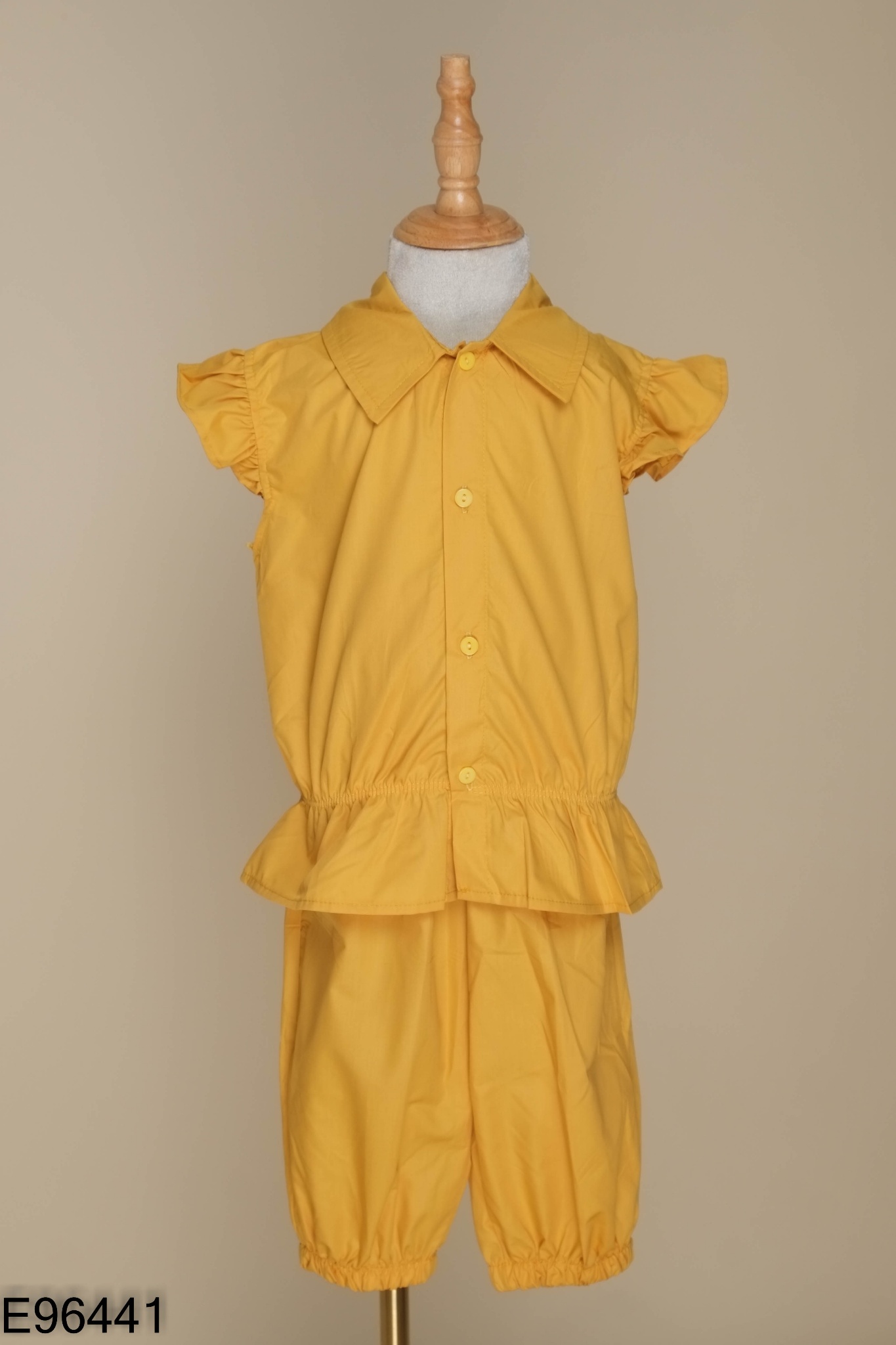 NEWTAG Set Áo vàng tay bèo + quần KIDS