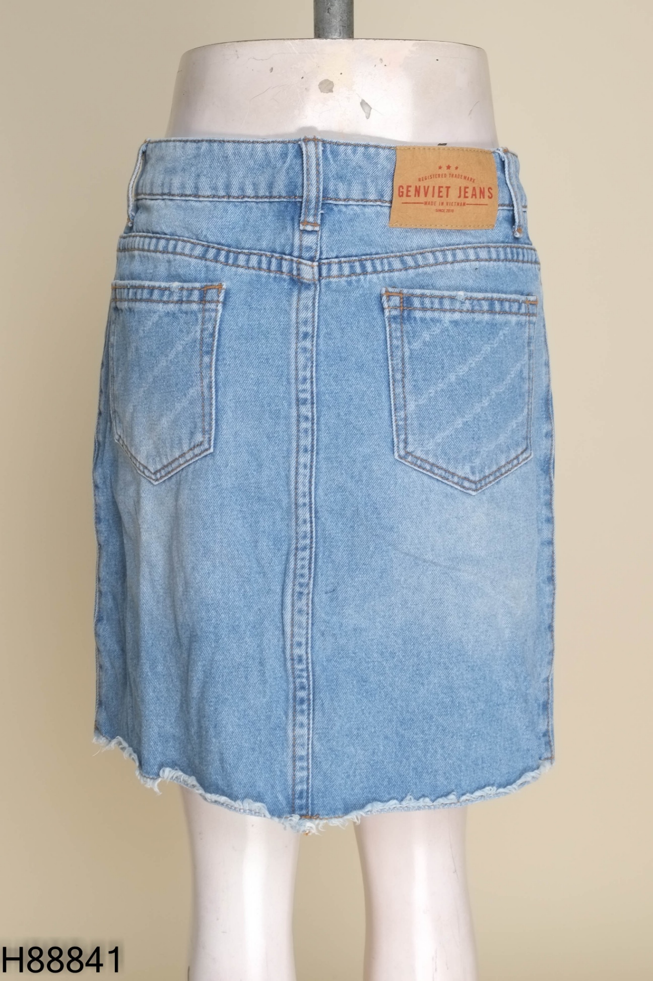 Chân váy GEN VIET jeans xanh rách