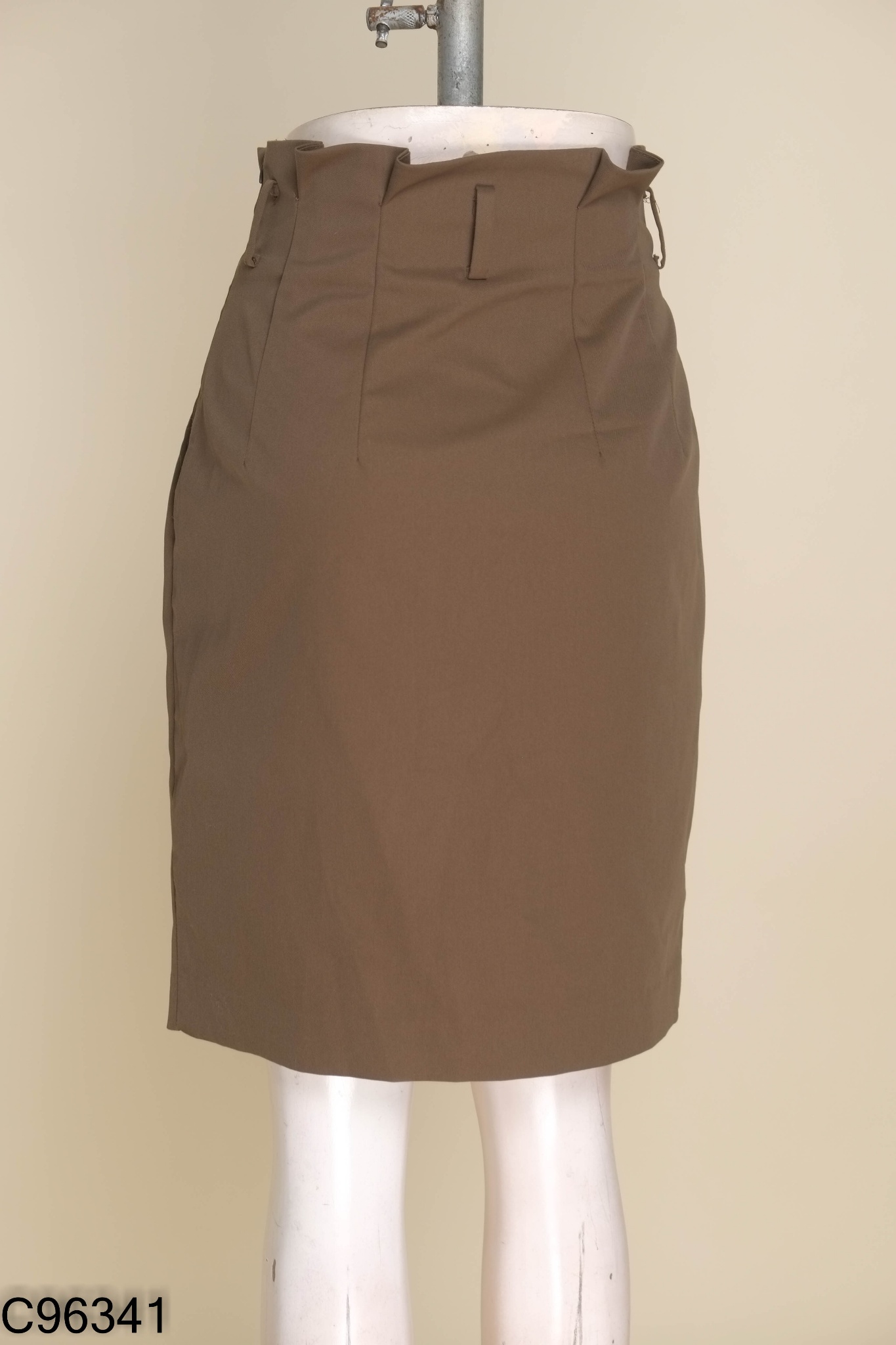 Chân váy rêu HM gấp ly