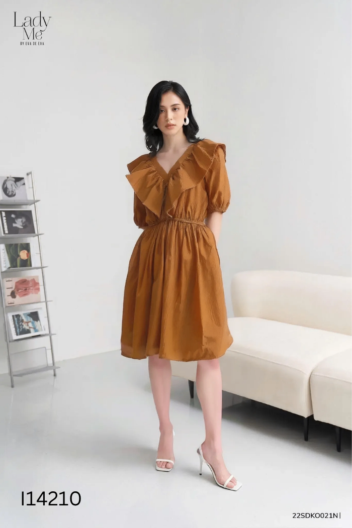 Váy nâu bèo cổ V