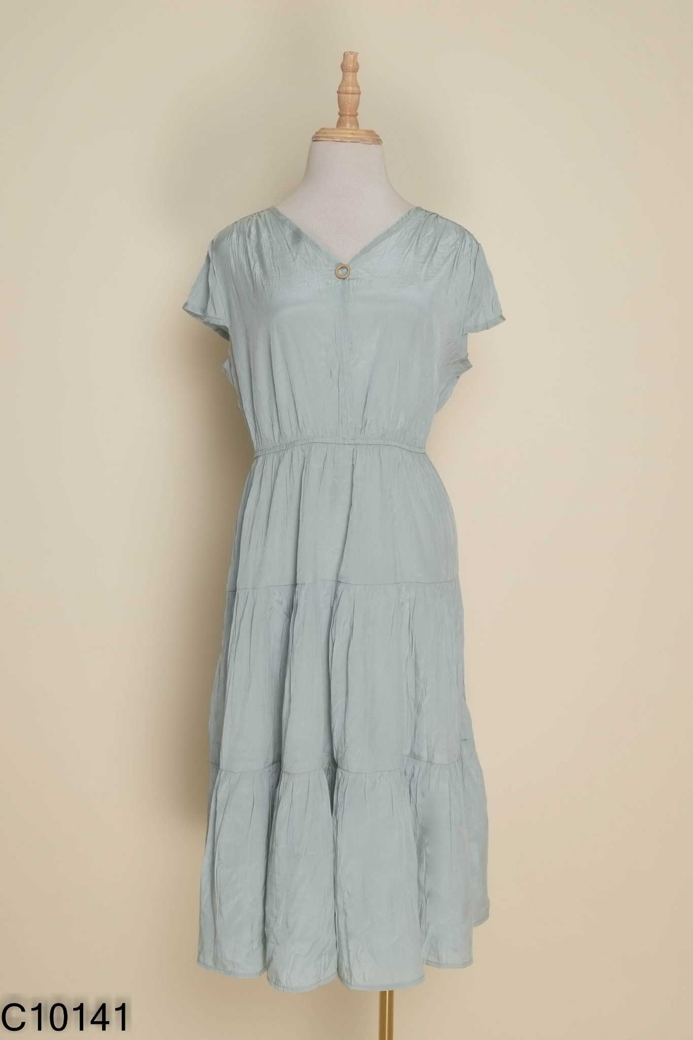 Váy dài xanh cổ chữ v