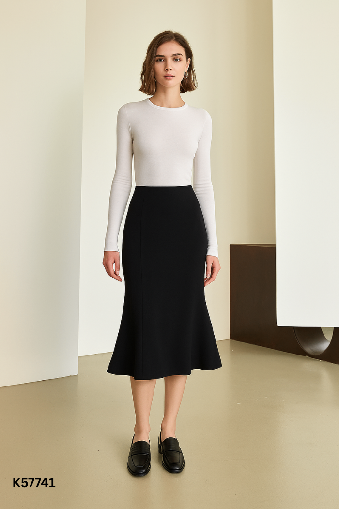 Chân váy EVA DE EVA đen đuôi cá