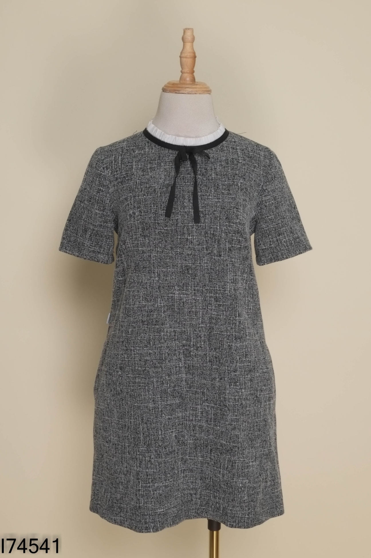 Váy xám tiêu GINGER nơ đen