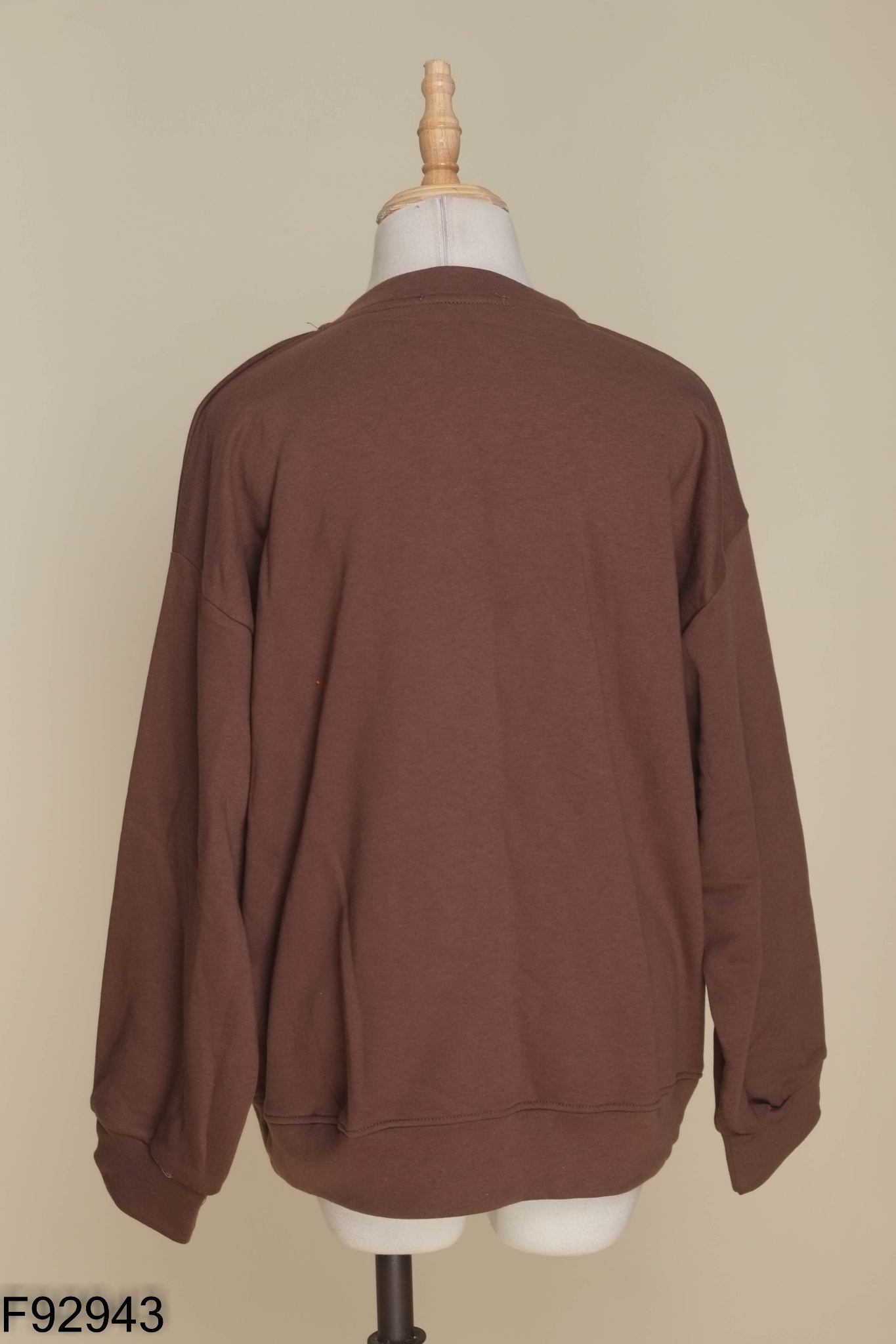 NEWTAG áo sweater nâu in hình