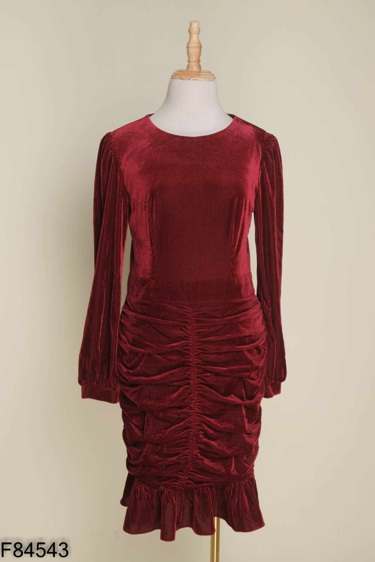 Váy nhung HH LUXURY đỏ dúm