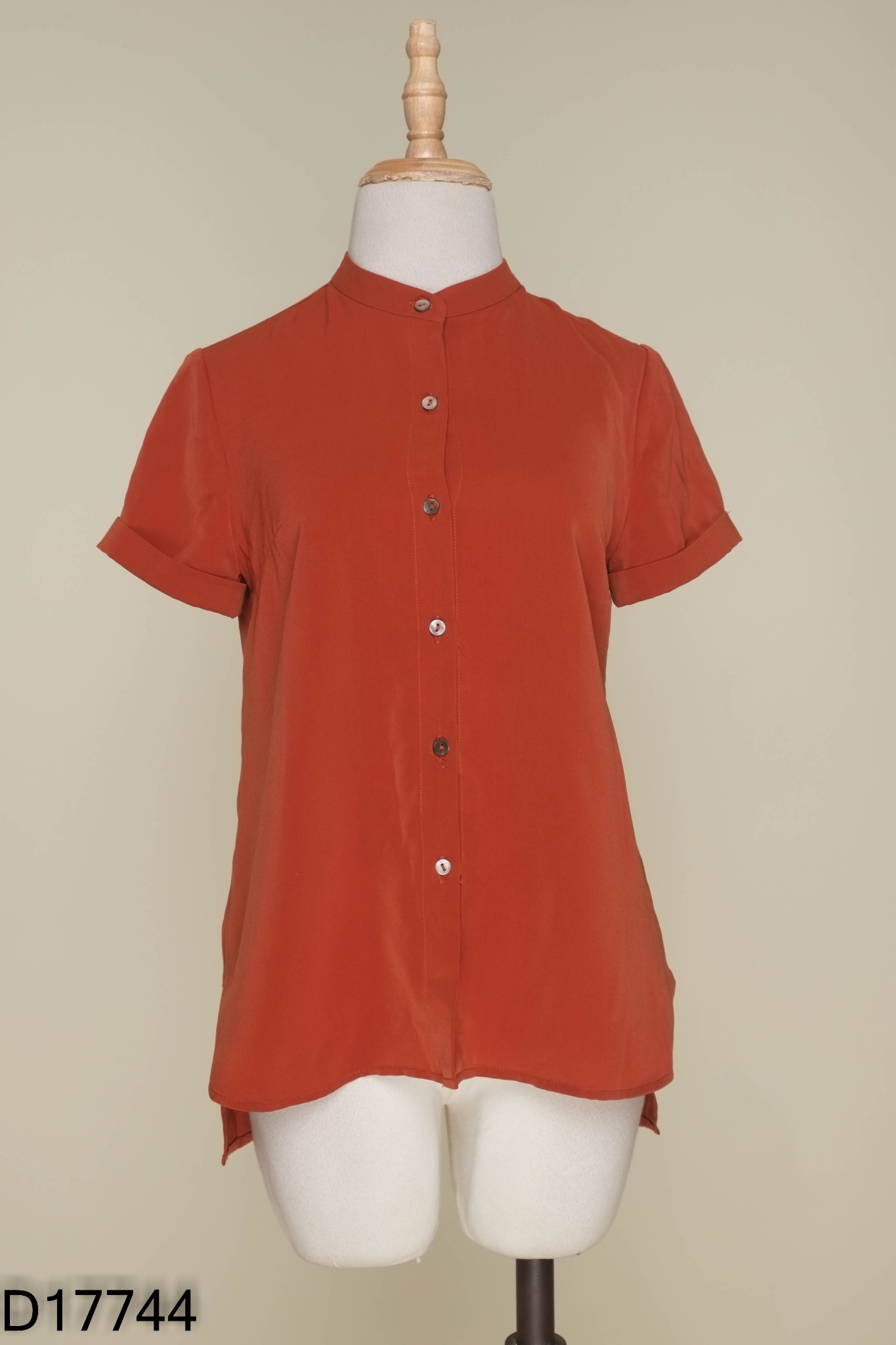 Áo ESSENTIAL LINE đỏ