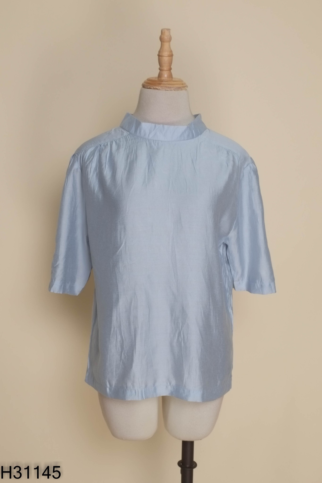 Áo BEE WOOD COSTUME xanh