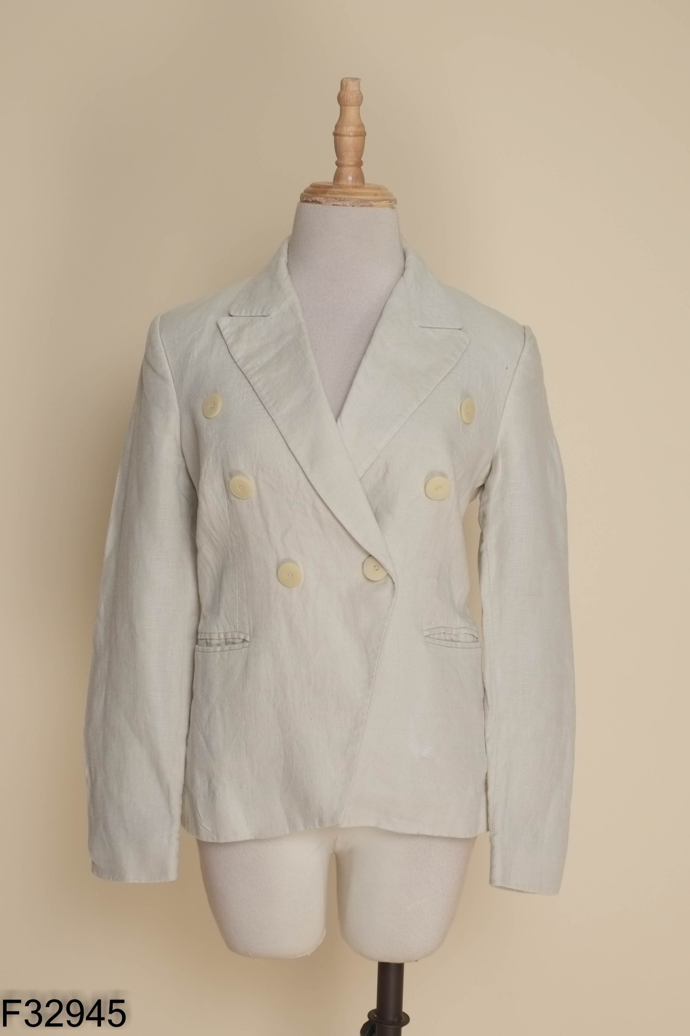 Áo blazer MANGO be xám