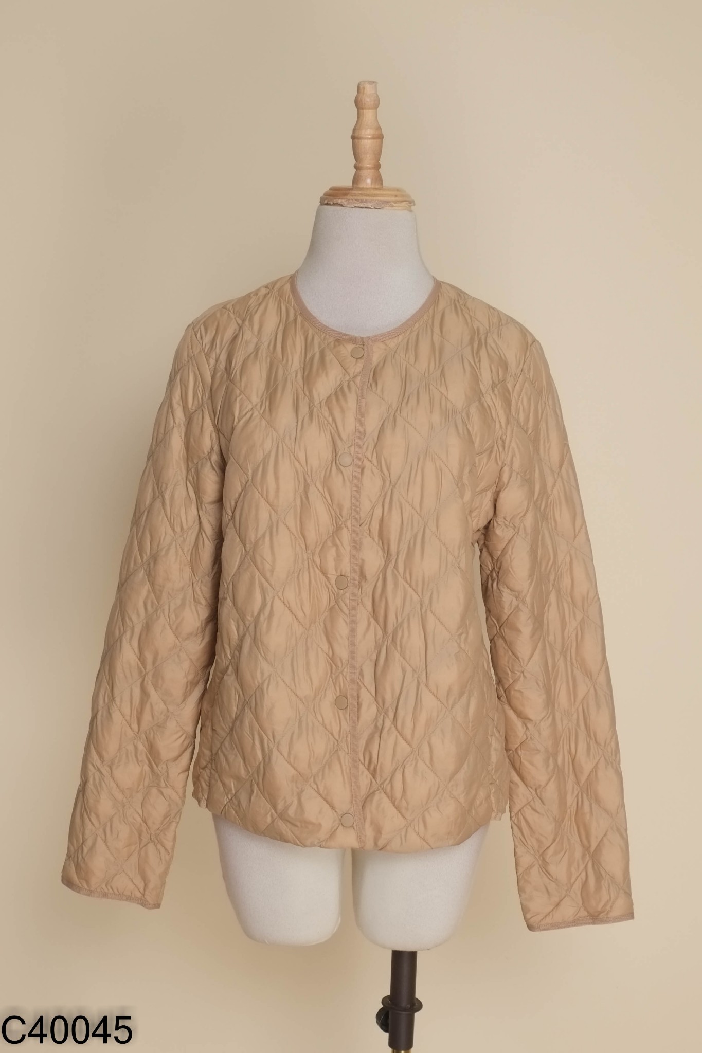 Áo khoác UNIQLO phao nâu