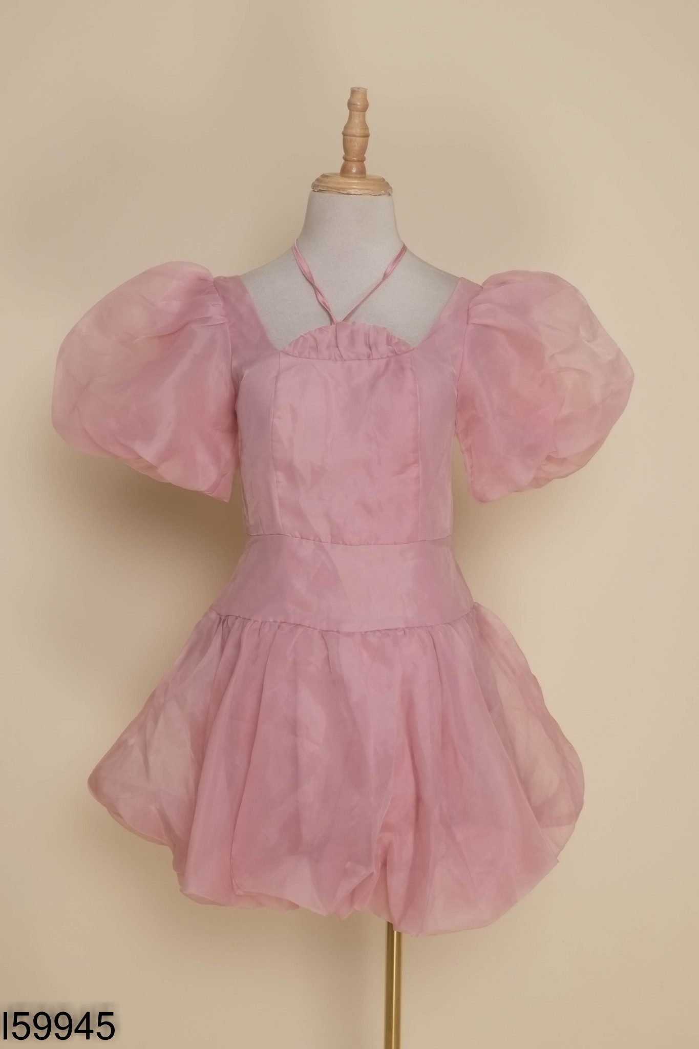 Váy HA BOUTIQUE hông cổ rộng