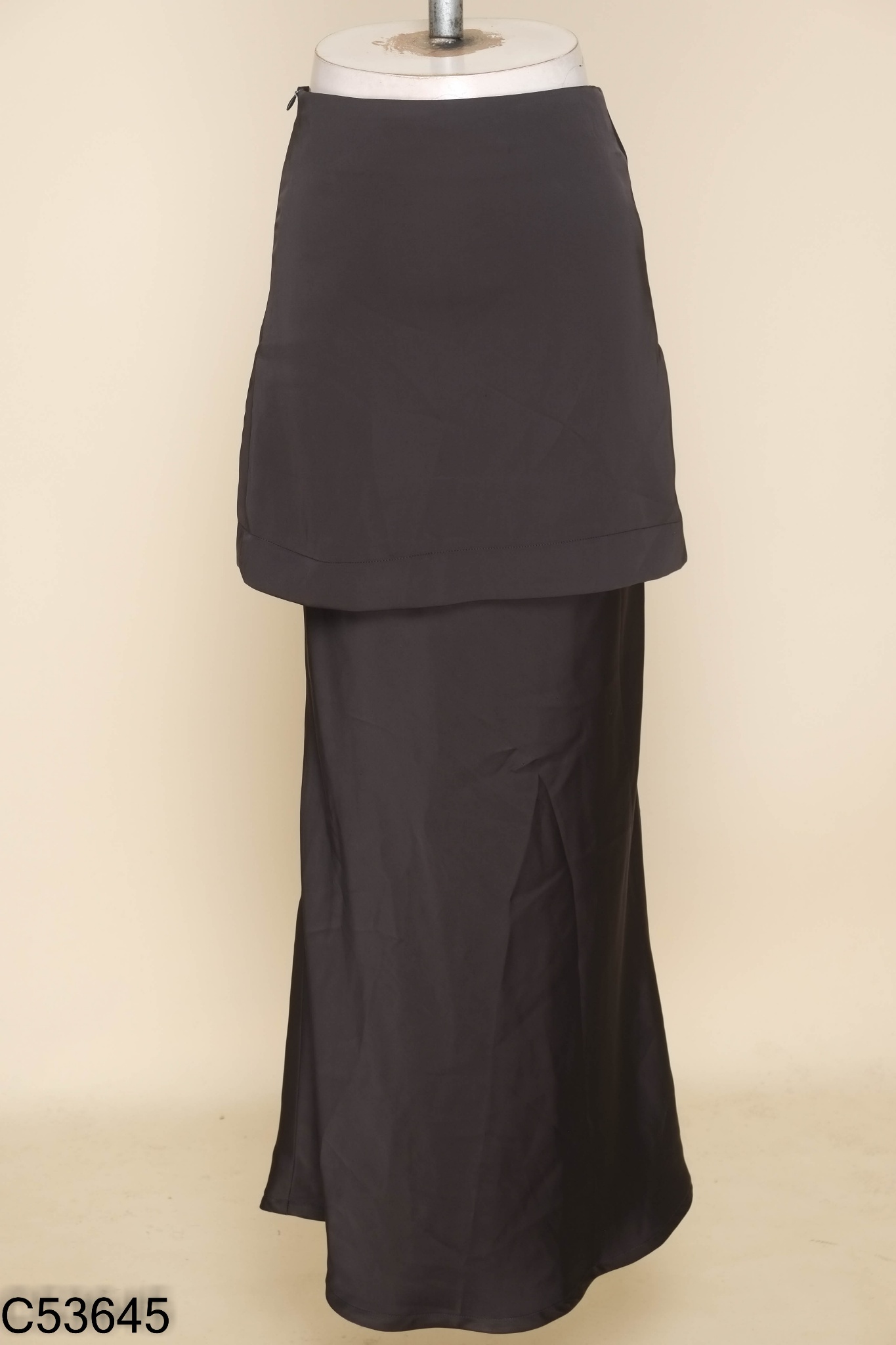 Chân váy lụa đen mix tà