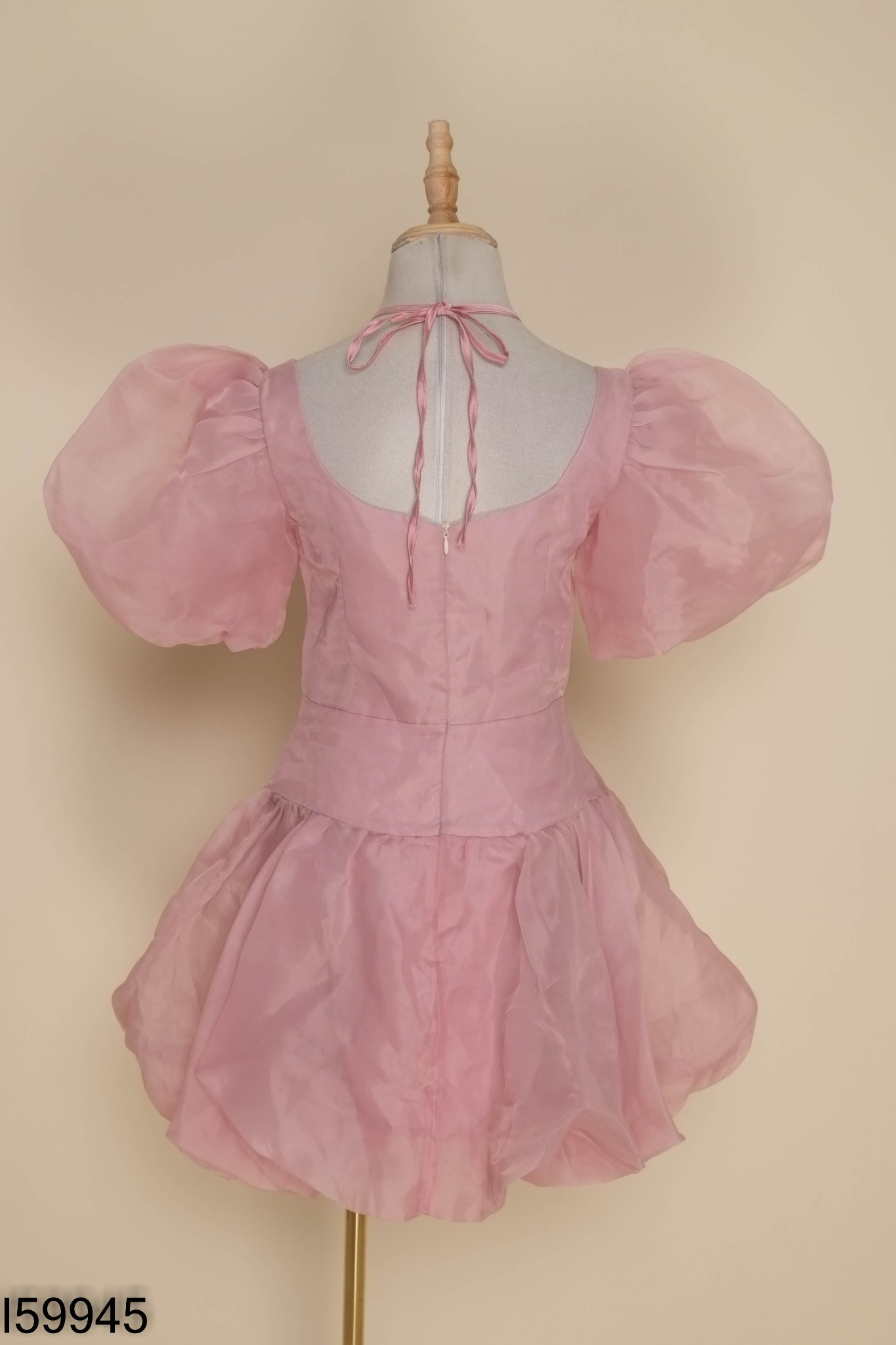 Váy HA BOUTIQUE hông cổ rộng