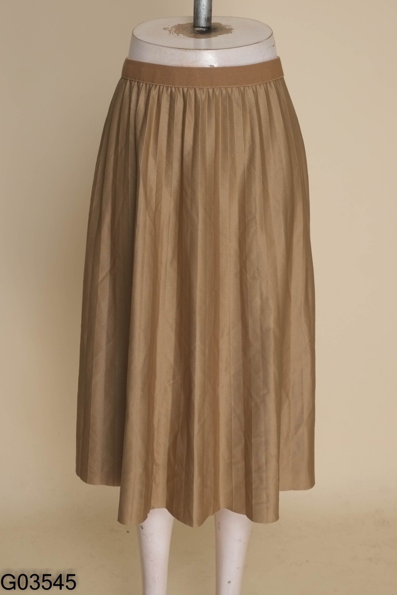 Chân váy nâu đai chun