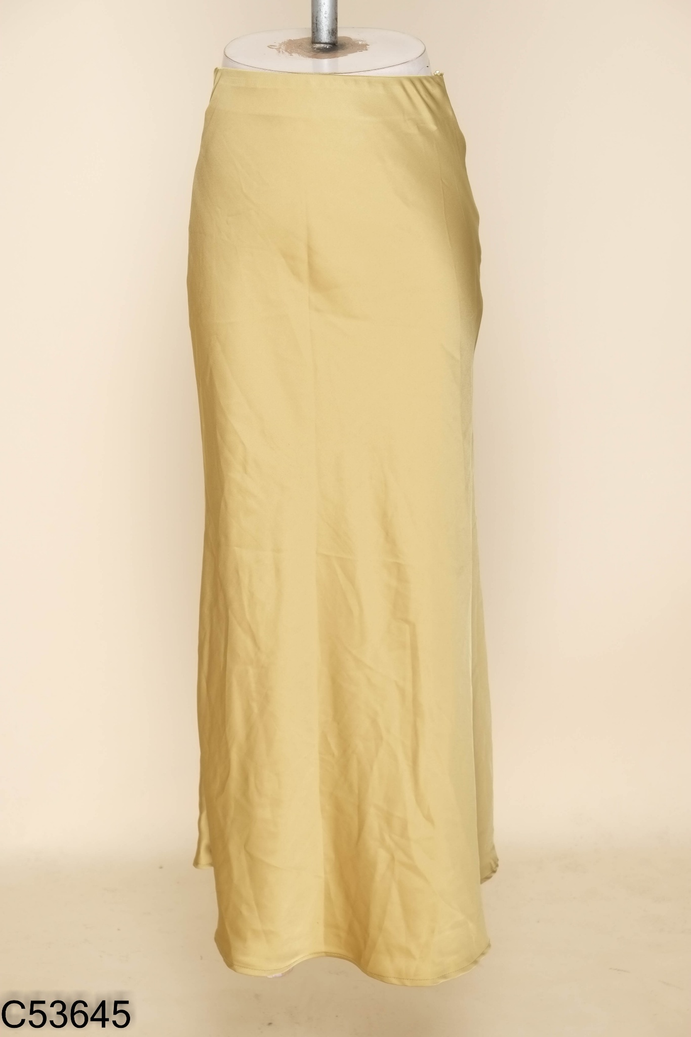 Chân váy lụa xanh vàng