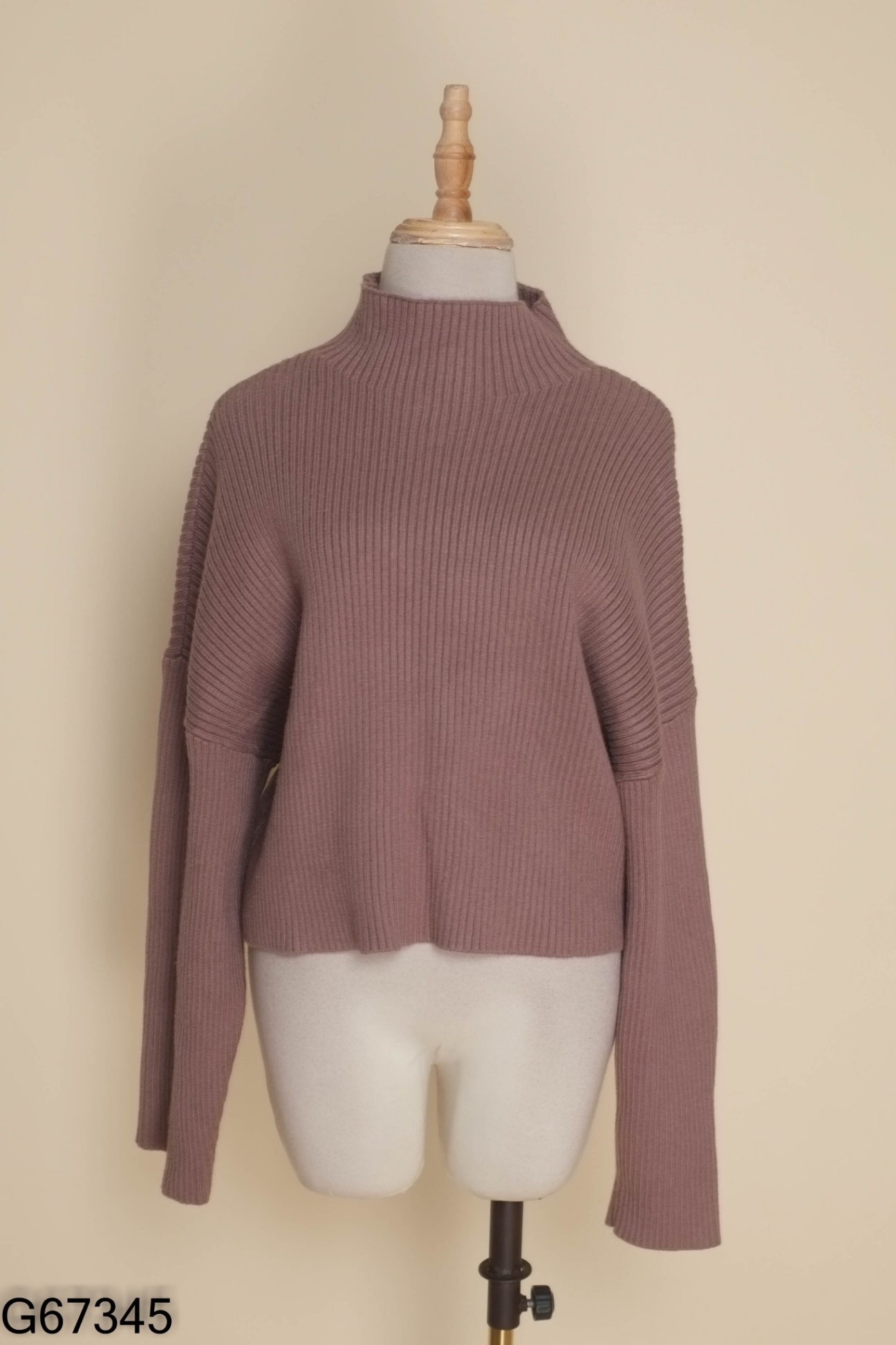 Áo len ZARA nâu be