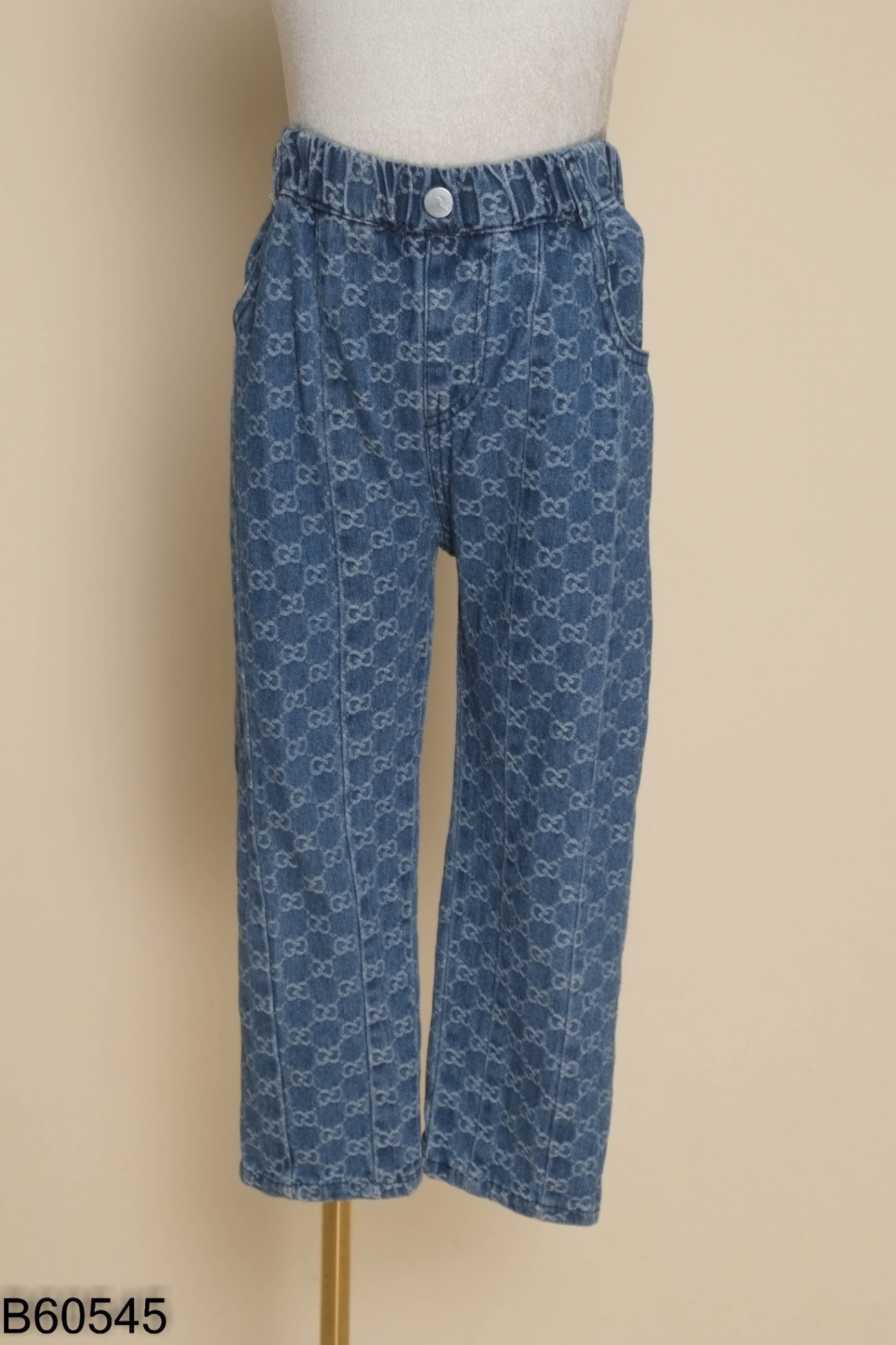 Quần jeans xanh họa tiết KIDS