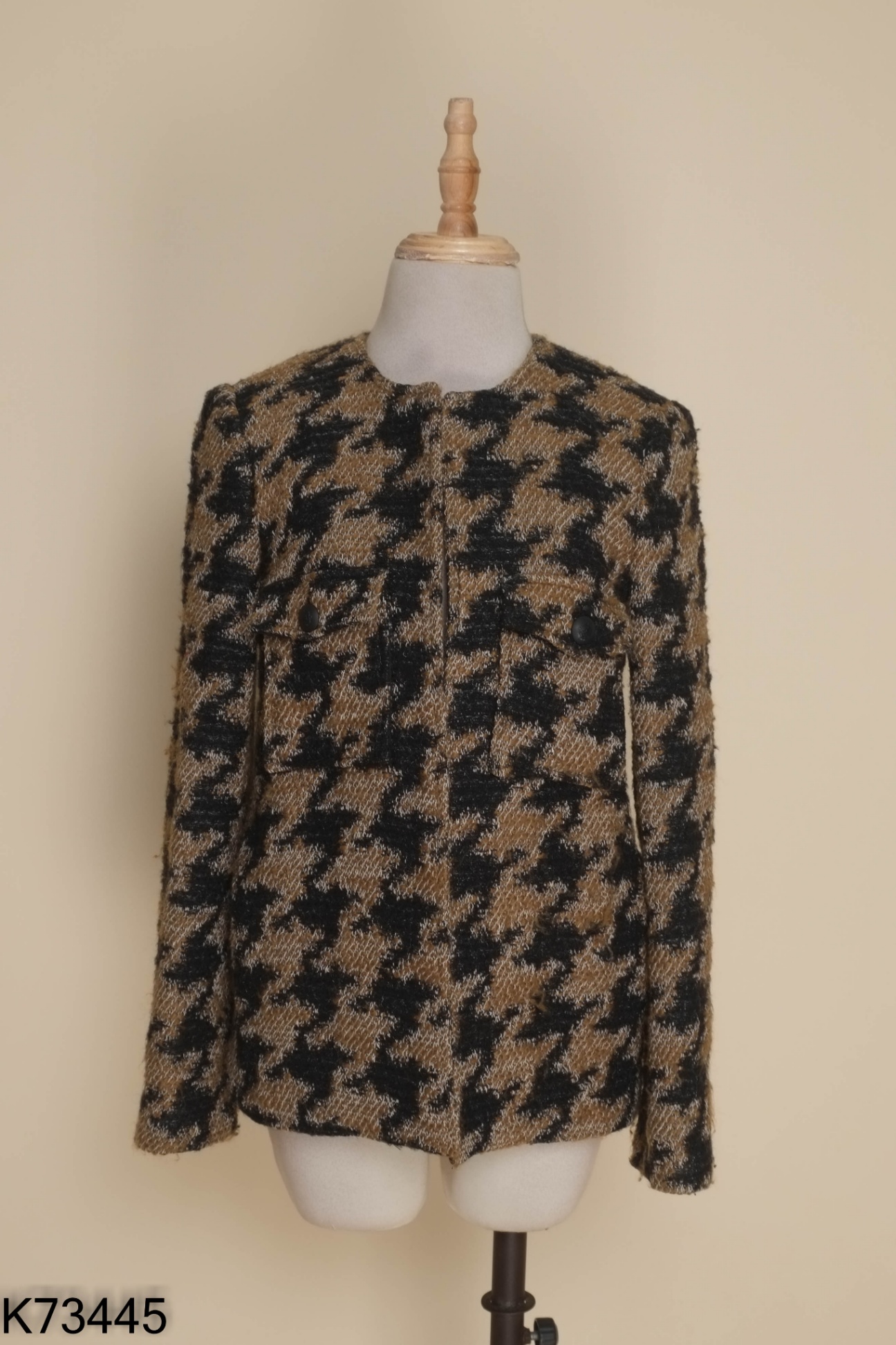 Áo dạ MANGO nâu phối đen