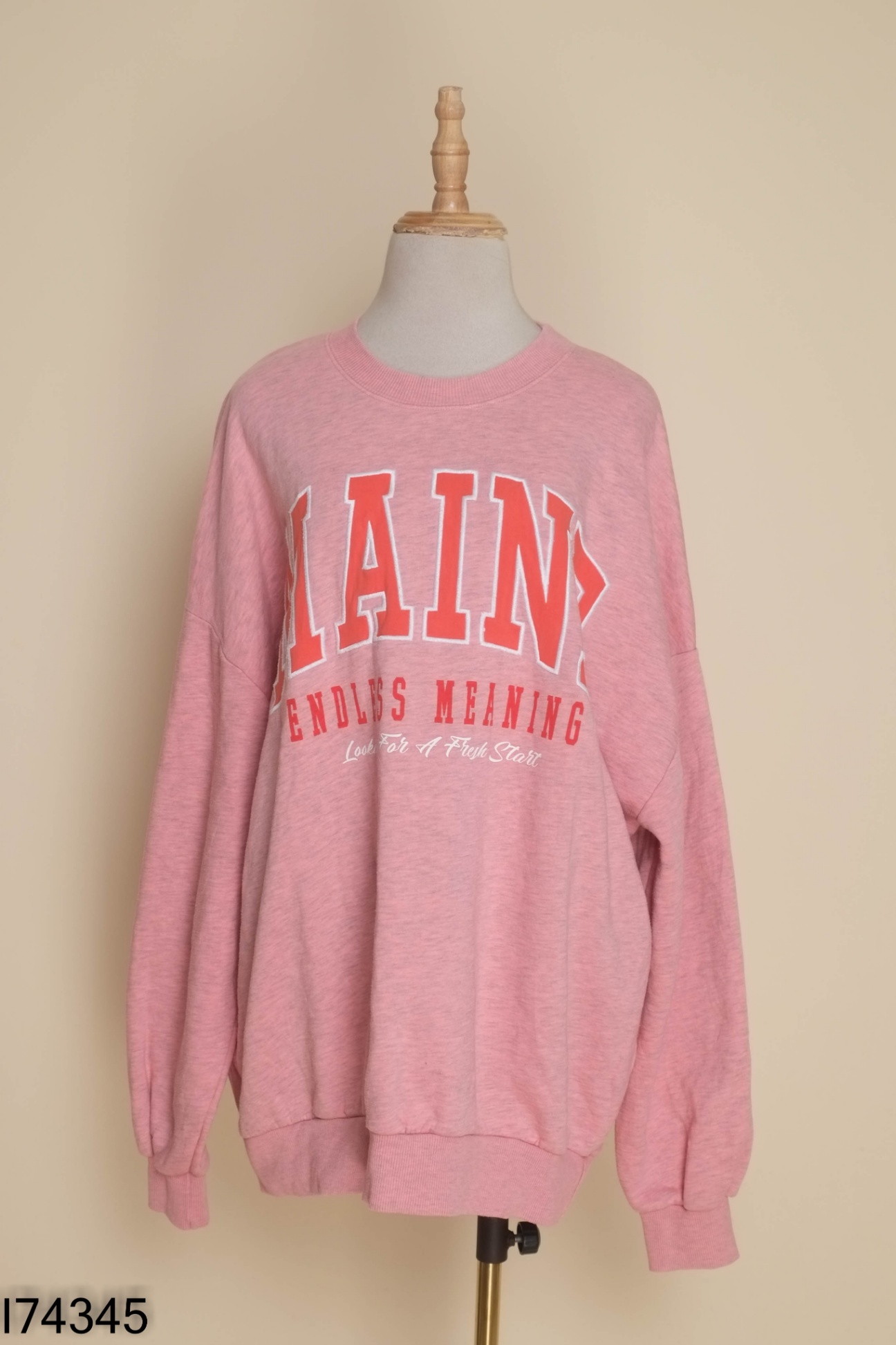 Áo nỉ PULL BEAR hồng in chữ (xù nhẹ)