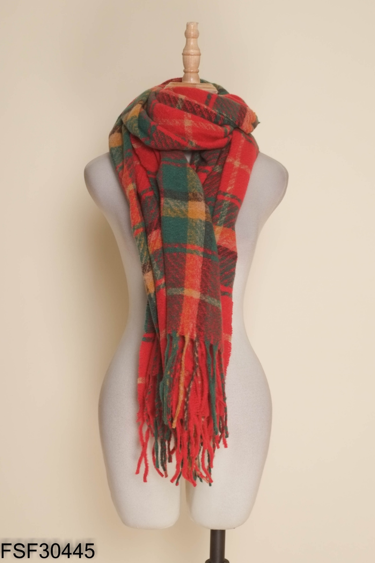 Khăn len đỏ kẻ