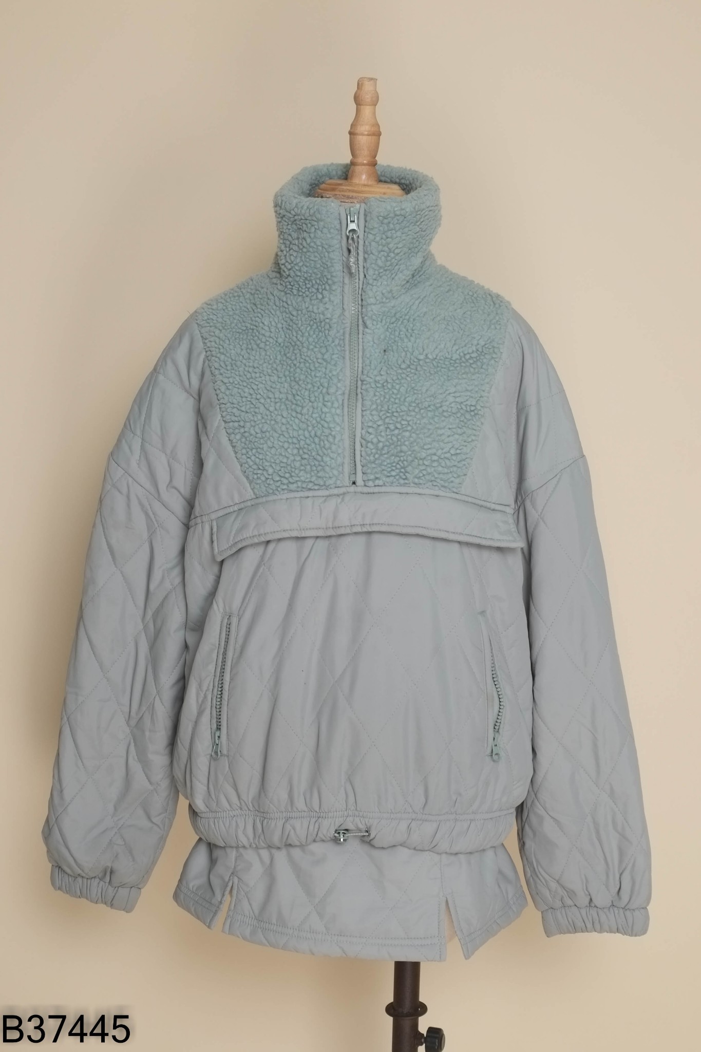 Set Áo phao xanh BERSHKA phối bông + chân váy