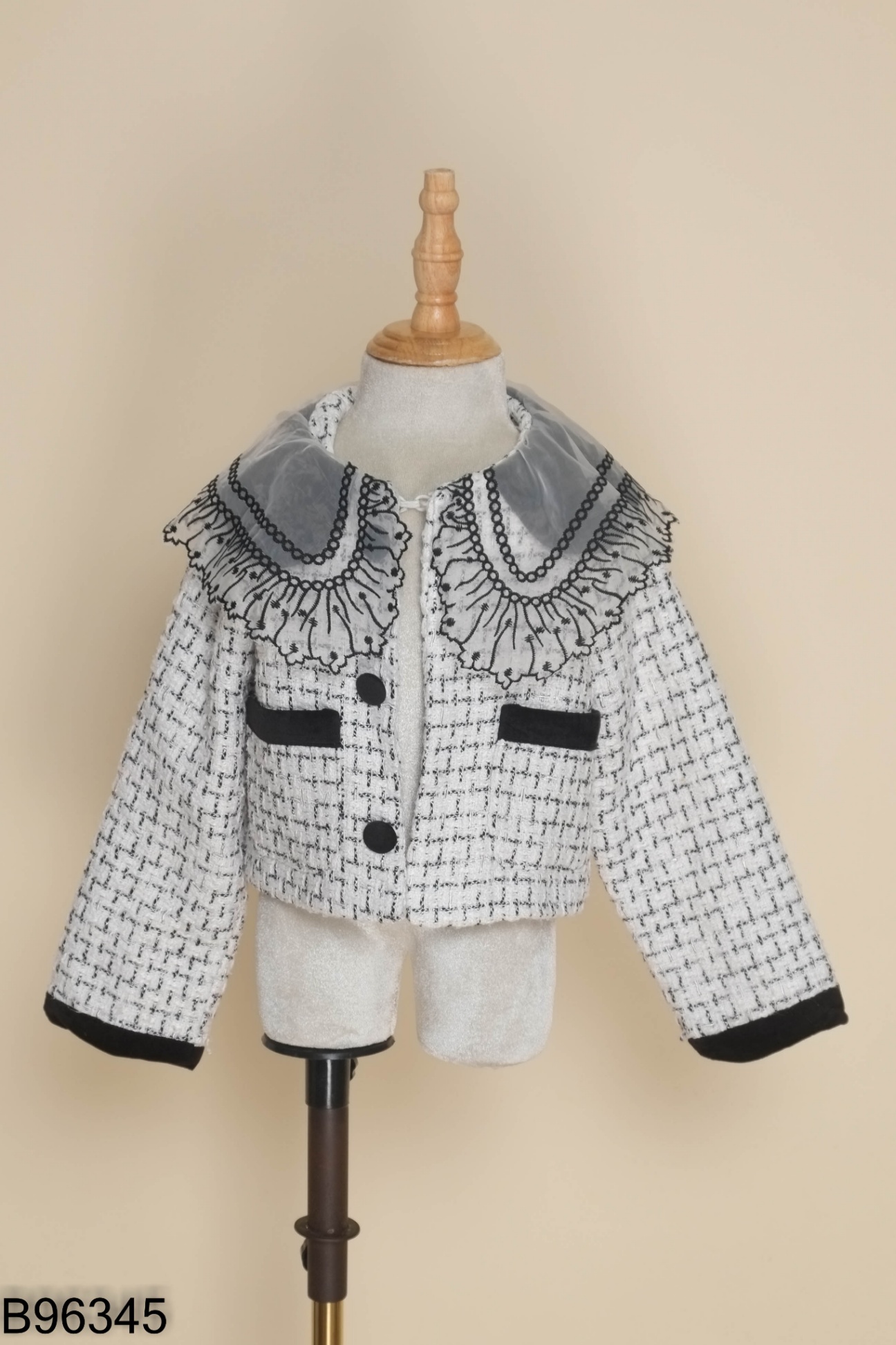 Áo khoác ANOI FAMILY trắng KIDS