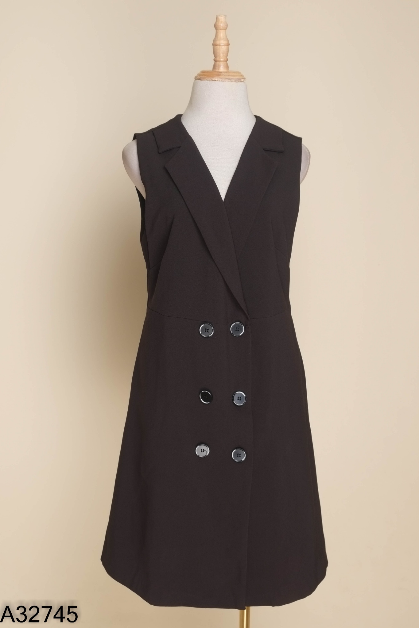 Áo khoác đen dáng dài LILY