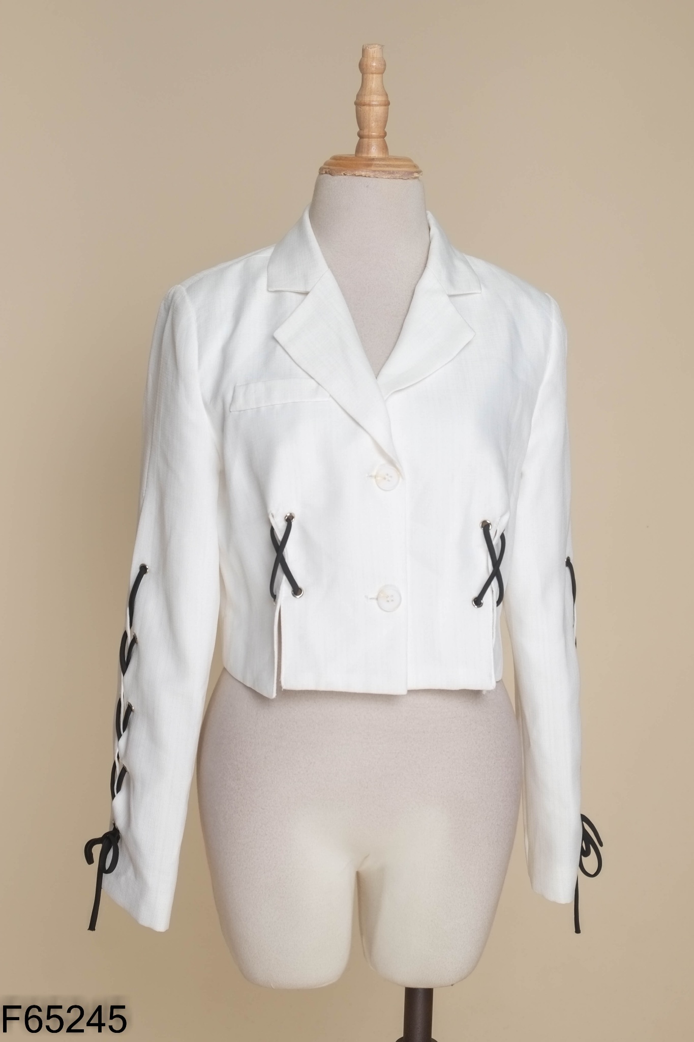 Áo blazer GRACE trắng dây đen