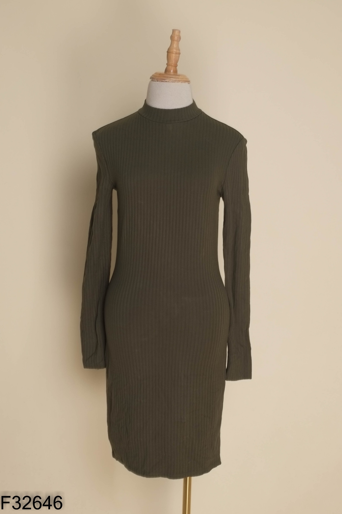 Váy len MNG xanh rêu