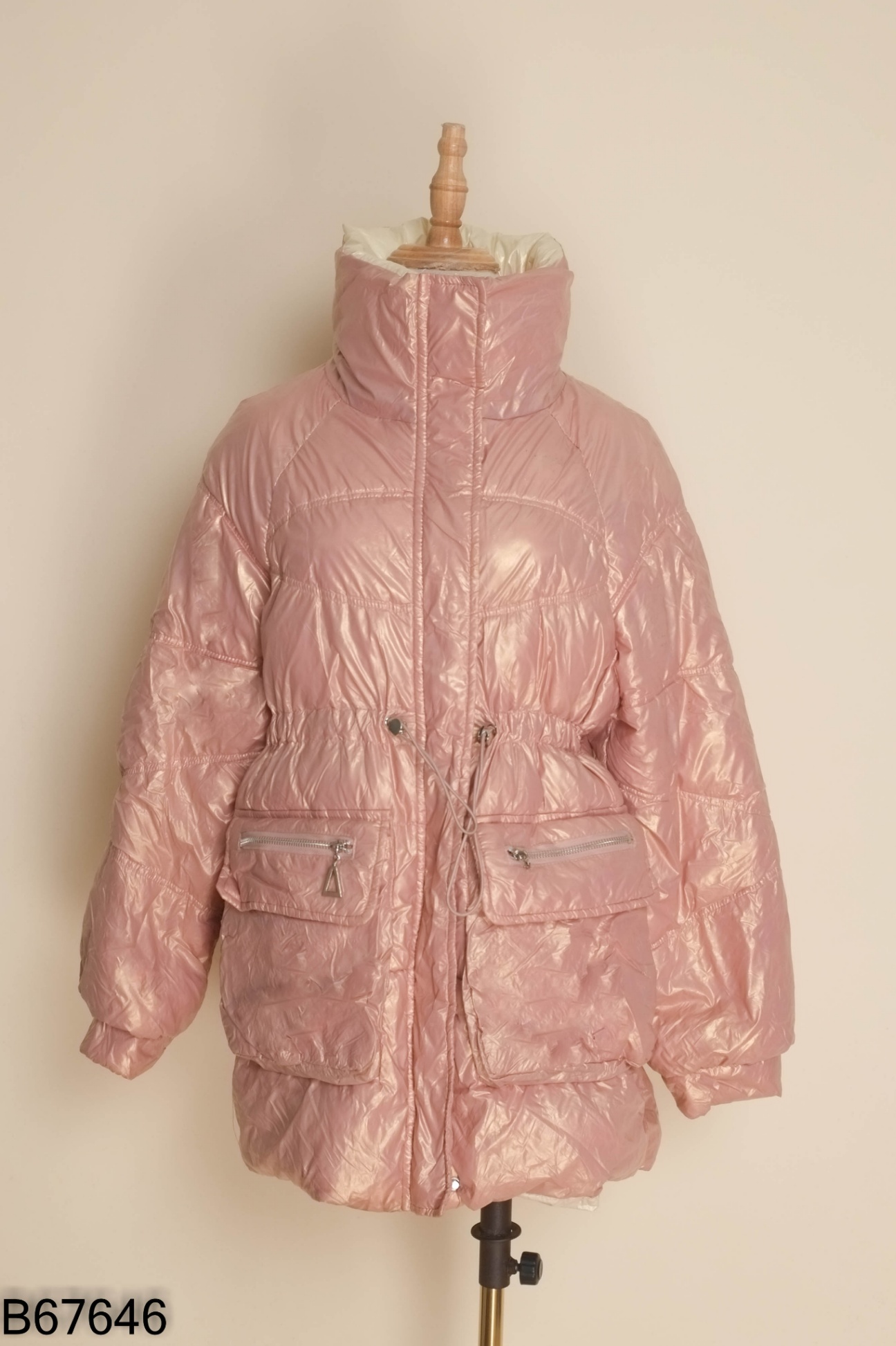 Áo khoác tím vải dù bóng