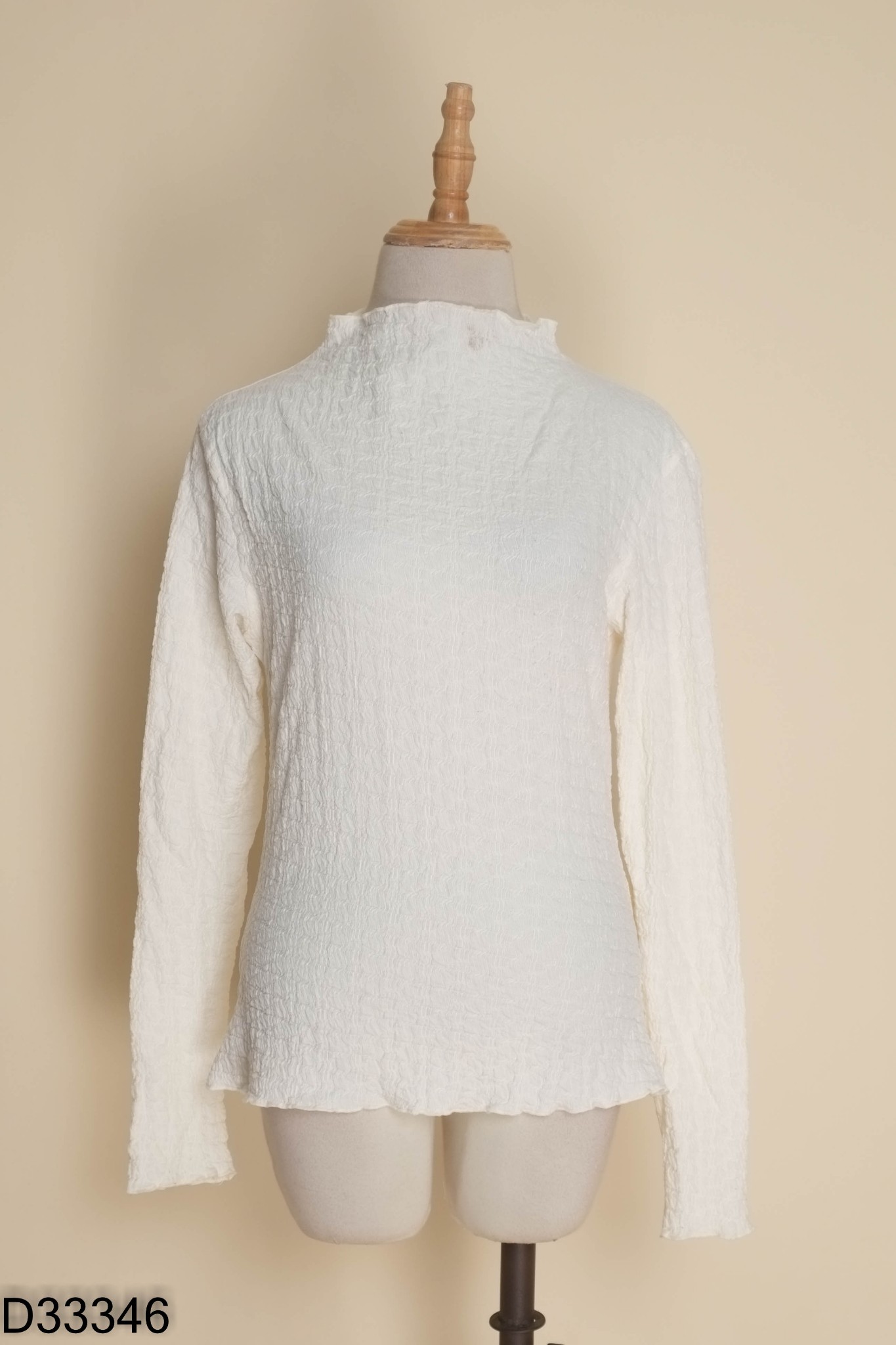 Áo KATE trắng ngà vải xốp