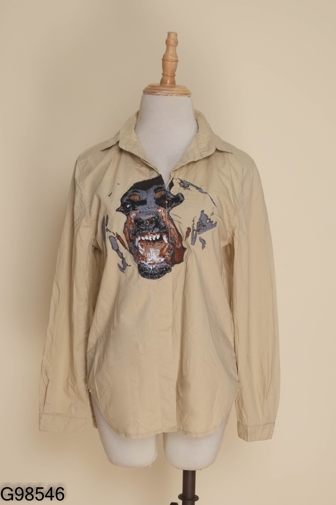 Áo sơ mi be họa tiết