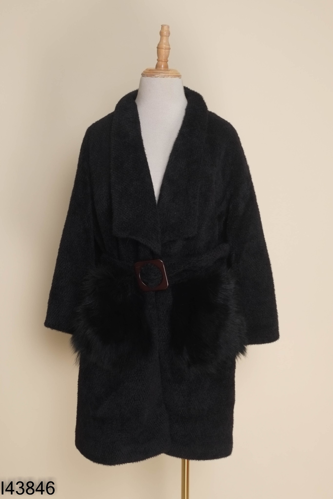 Áo khoác đen dài len phối lông siêu dày