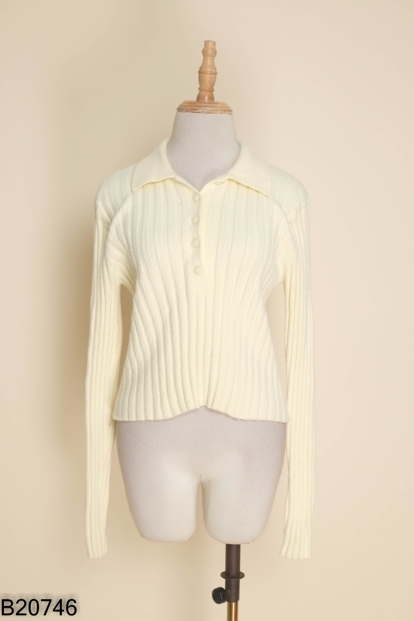 Áo len be ZARA cổ bẻ (cắt tag)