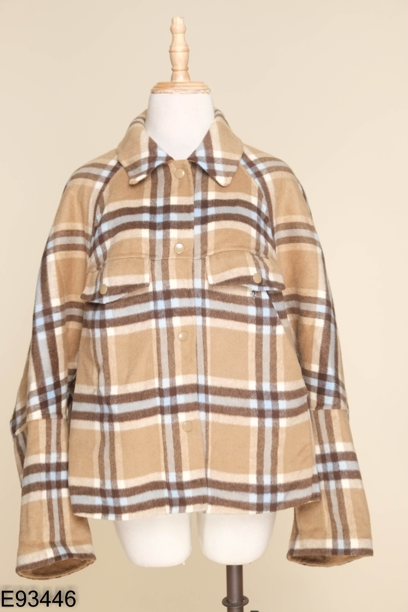 Áo dạ VERO MODA nâu be kẻ