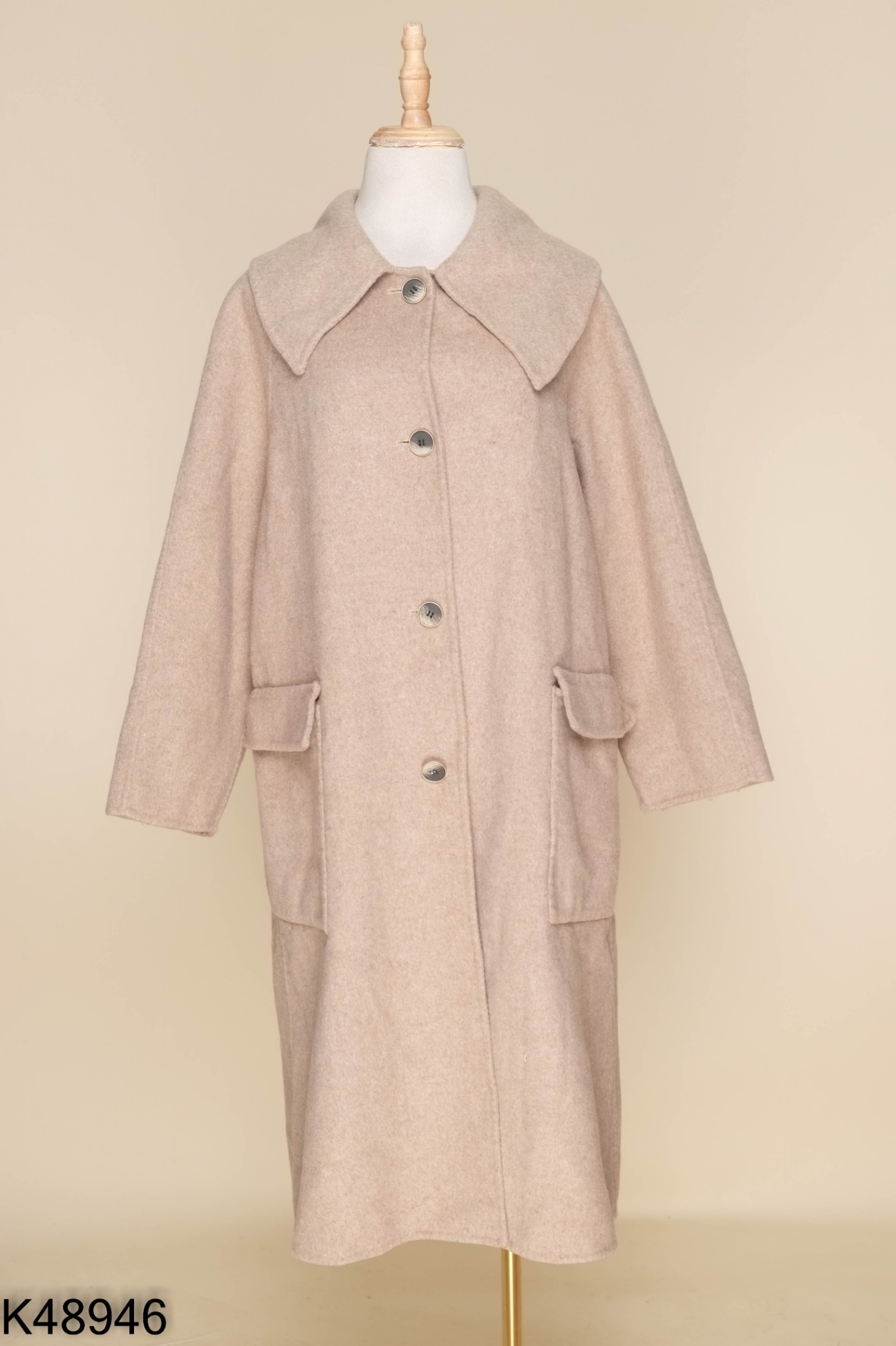 Áo dạ be dài cổ sen