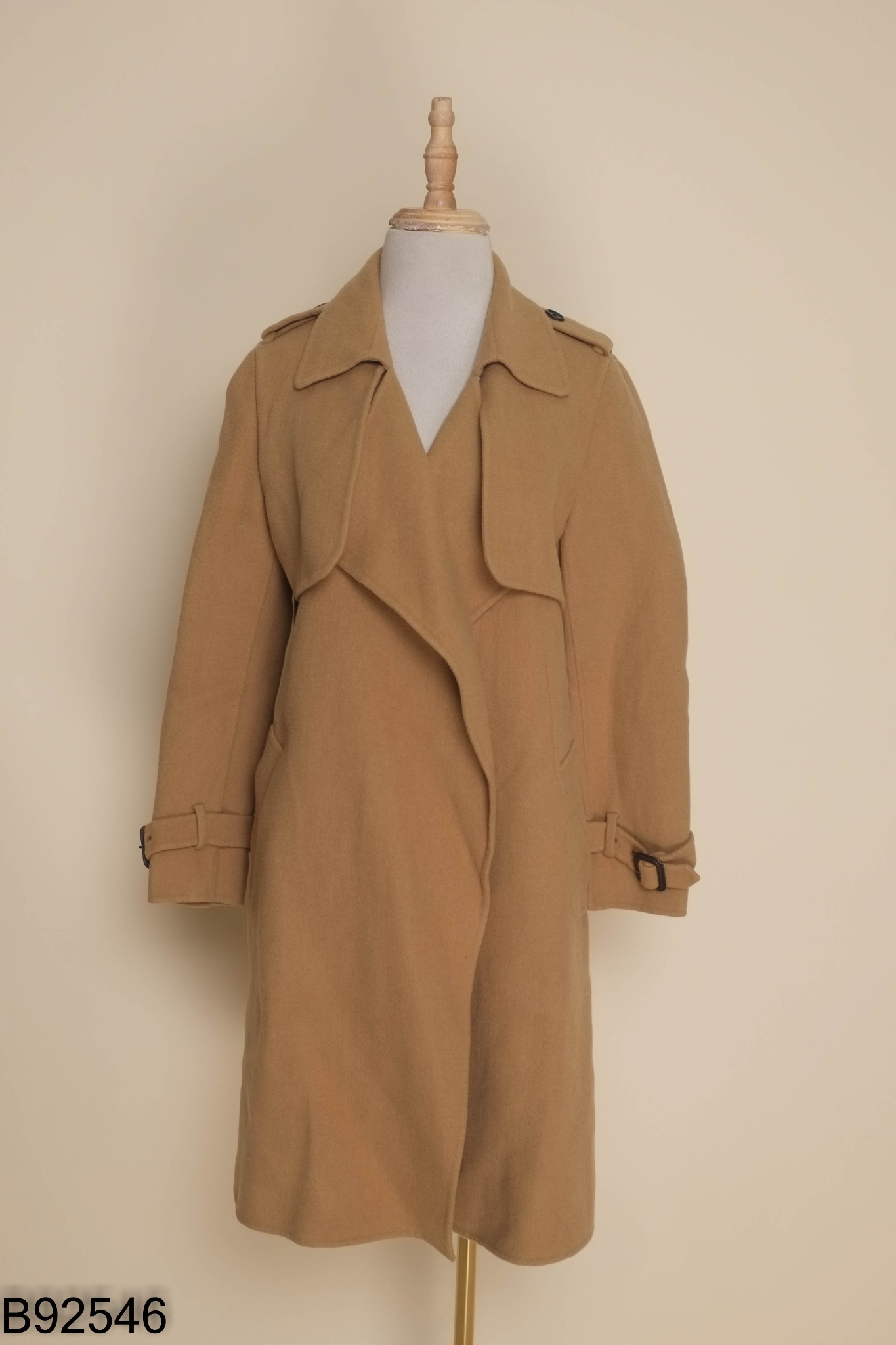 Áo khoác dạ be dáng dài