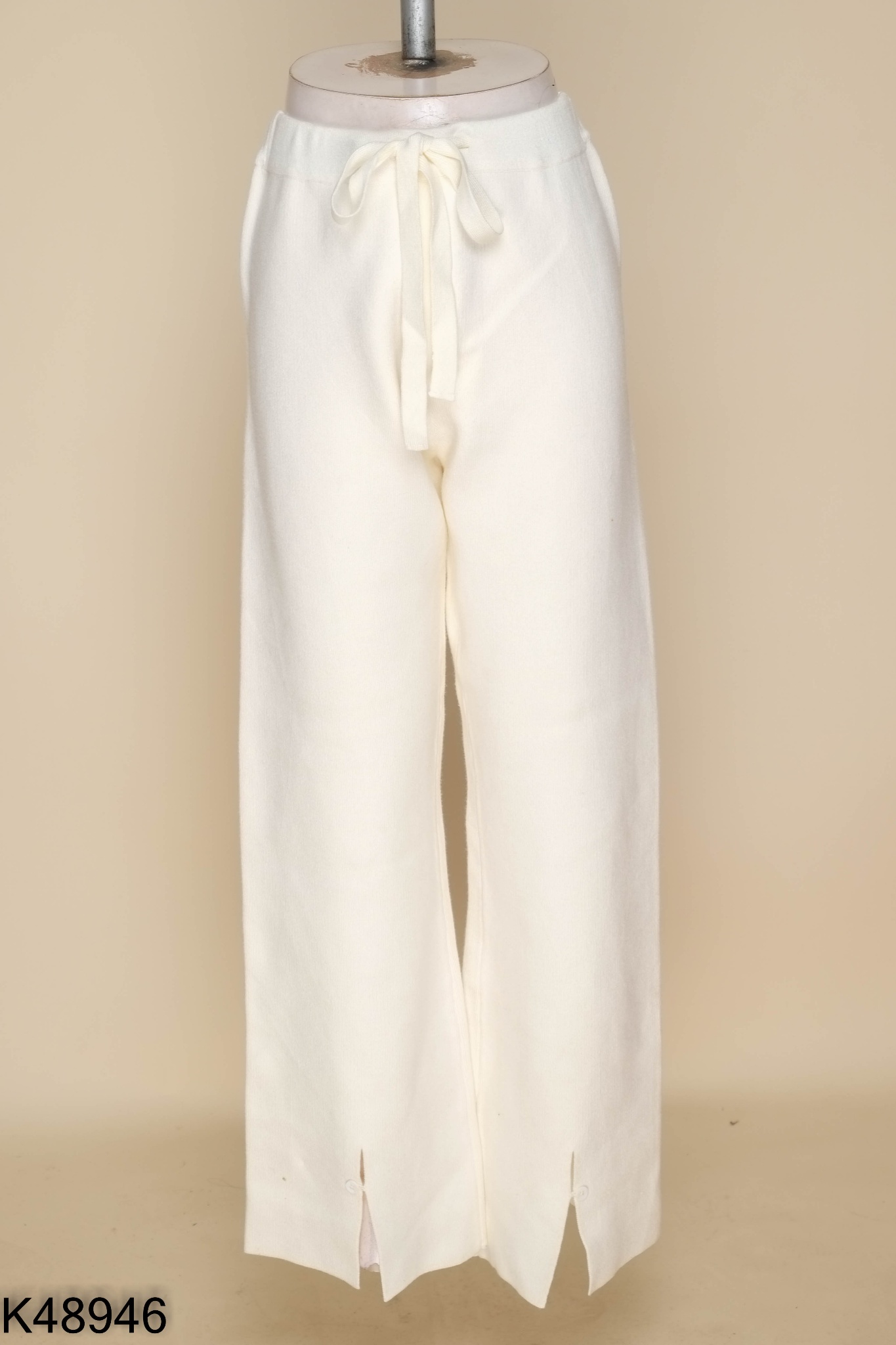 Quần len be xẻ gấu (len dày)