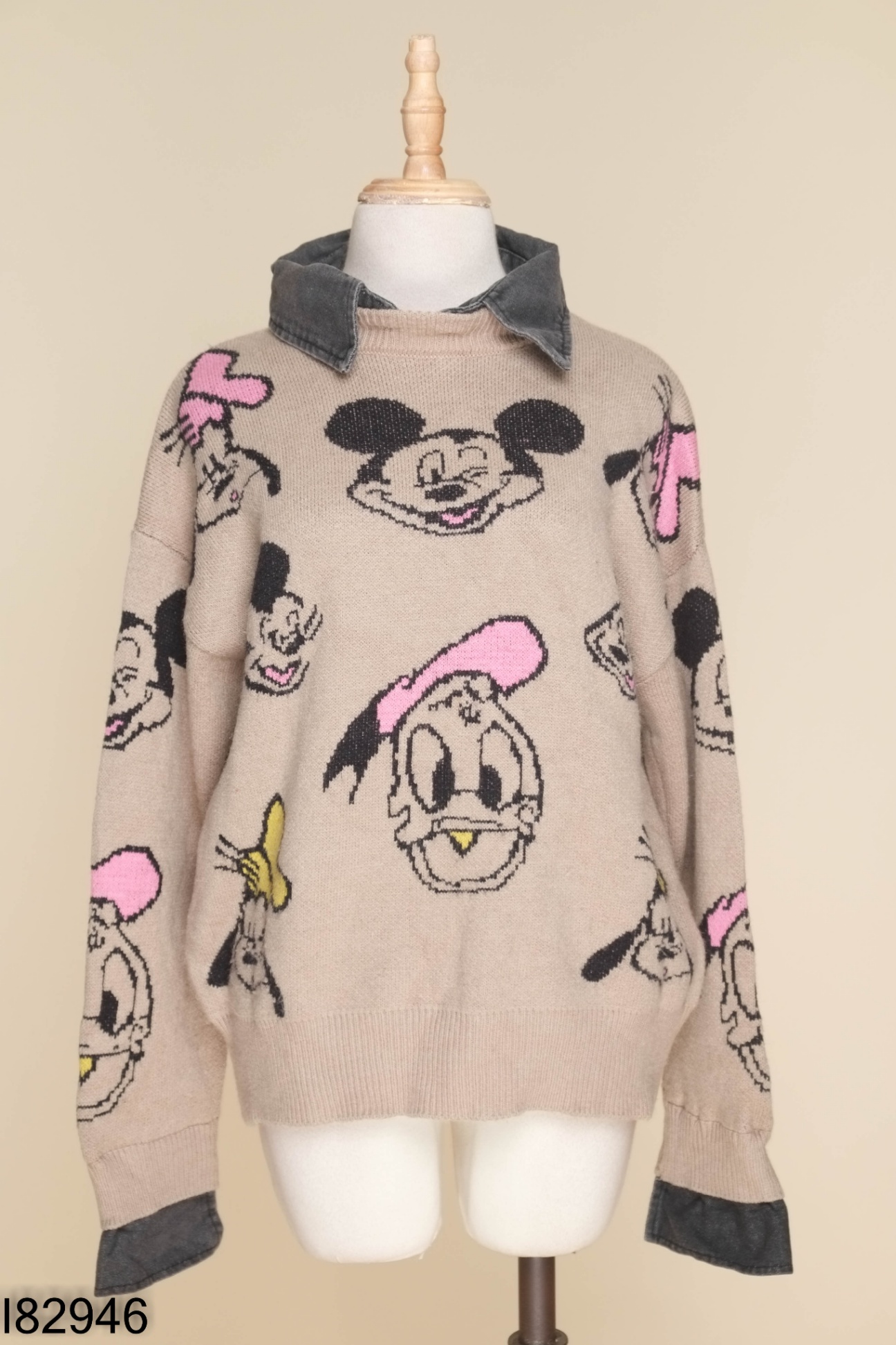 Áo len xám lá cổ jean