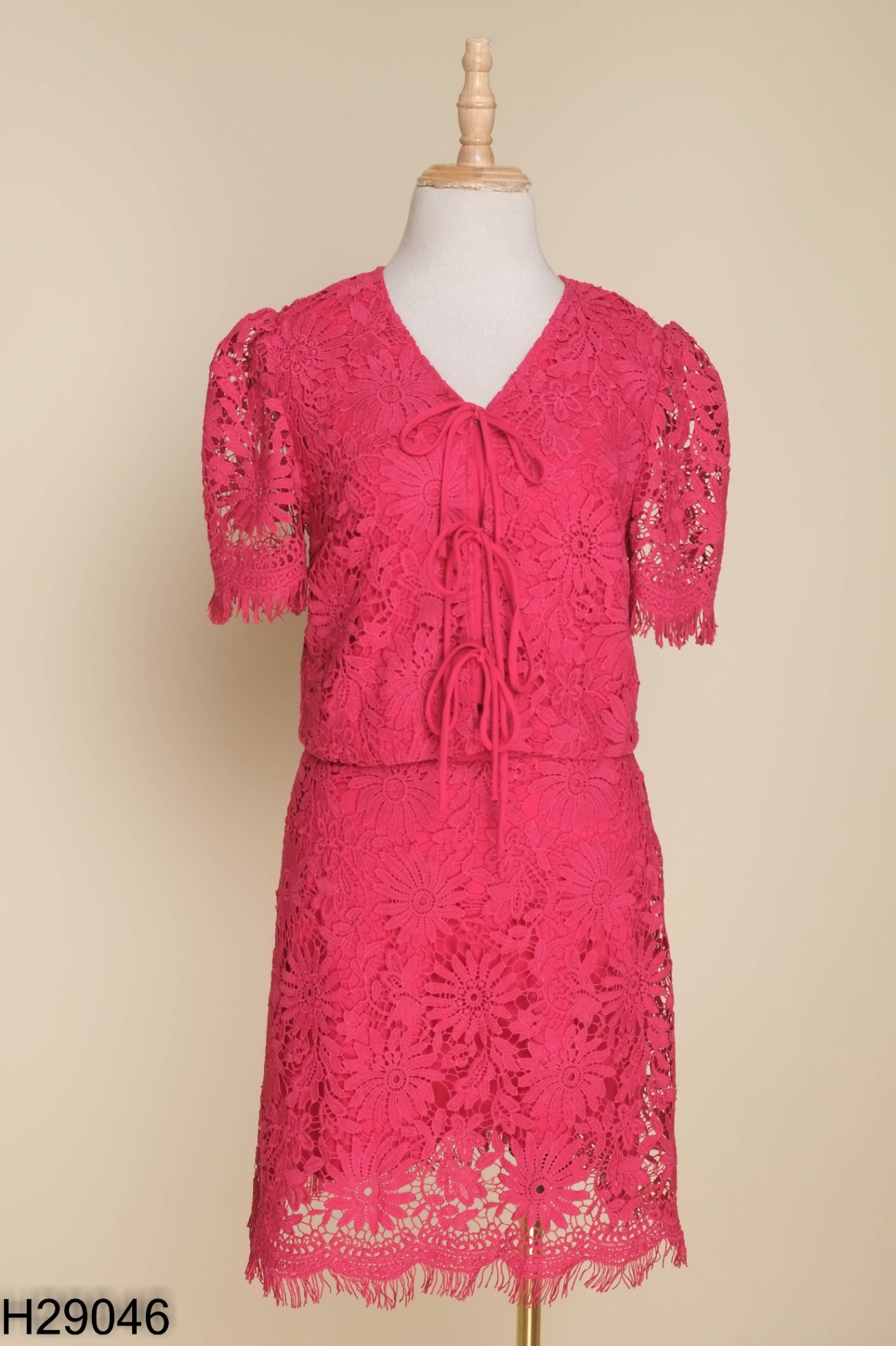 Set IVY LADIES hồng áo+váy