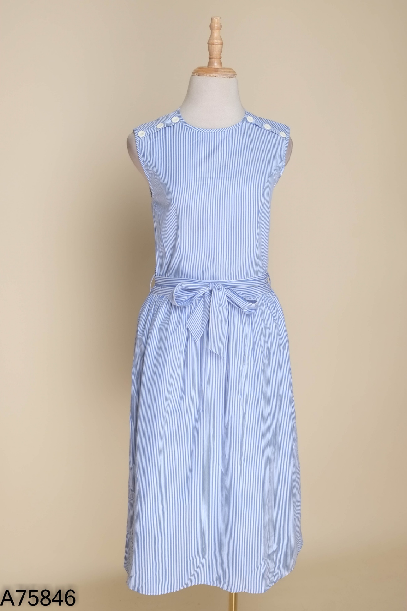 Váy sát nách xanh sọc