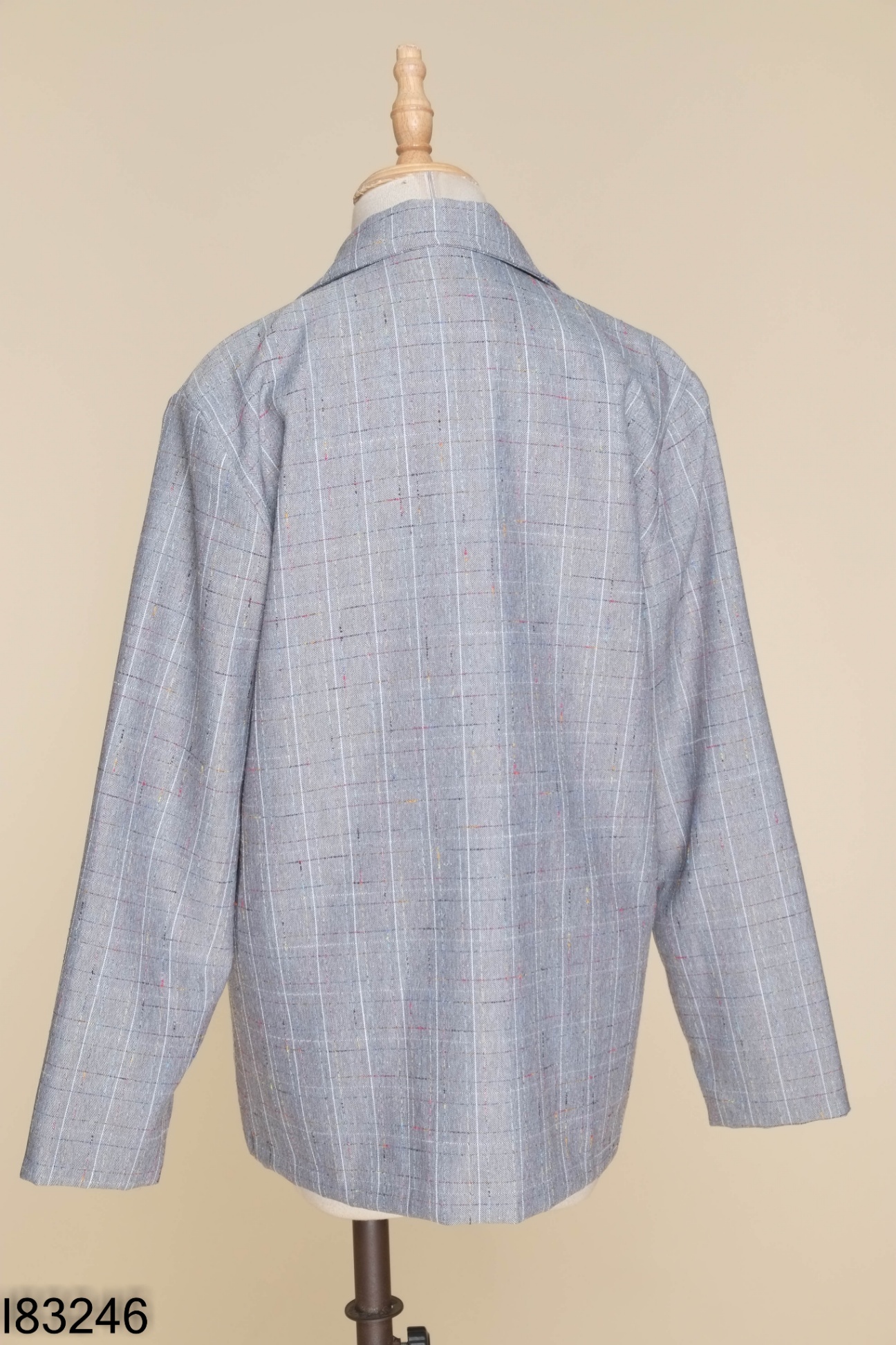 Áo blazer HIGHCUT xám kẻ