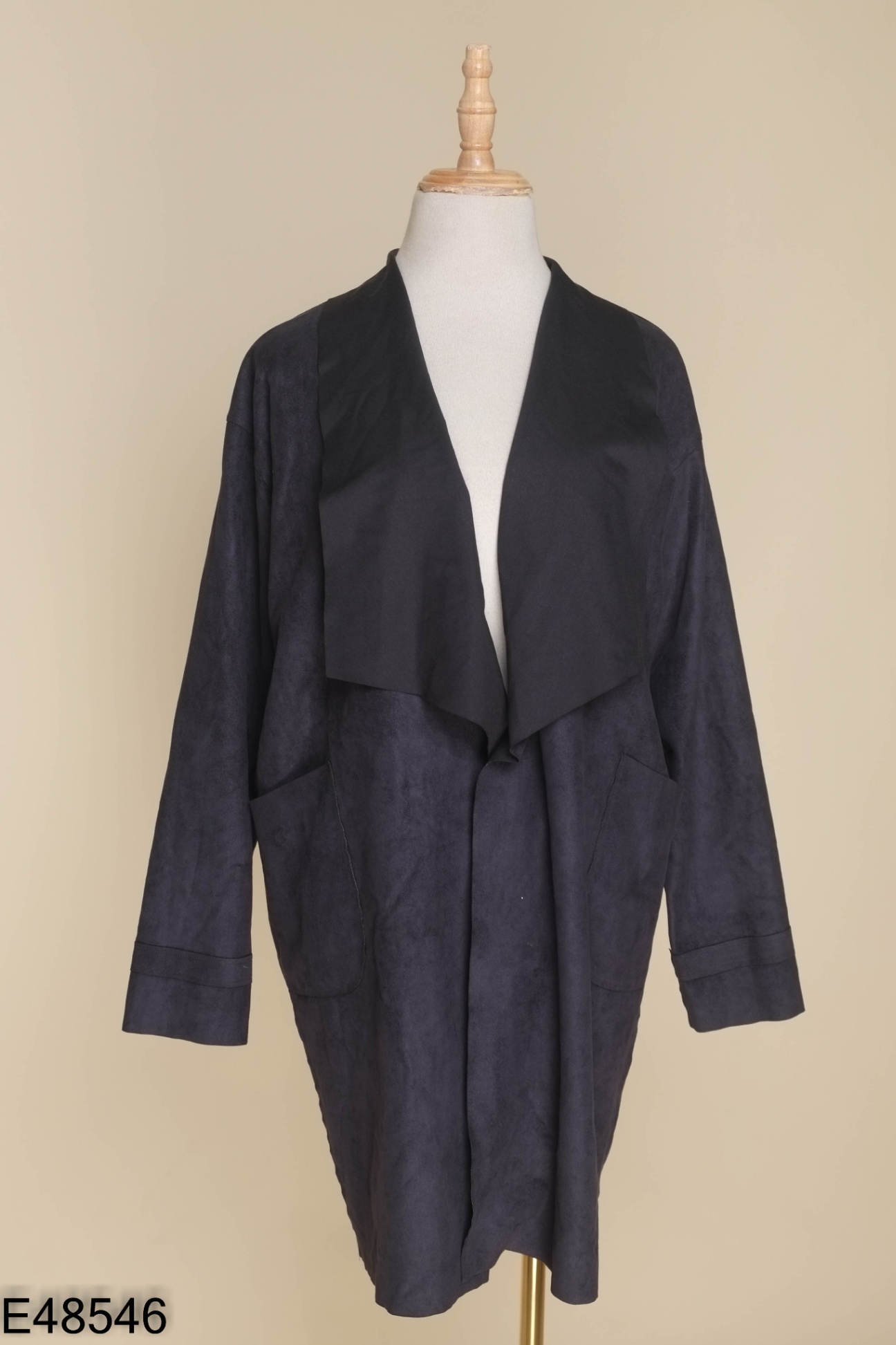 Áo khoác da lộn EVA DE EVA đen