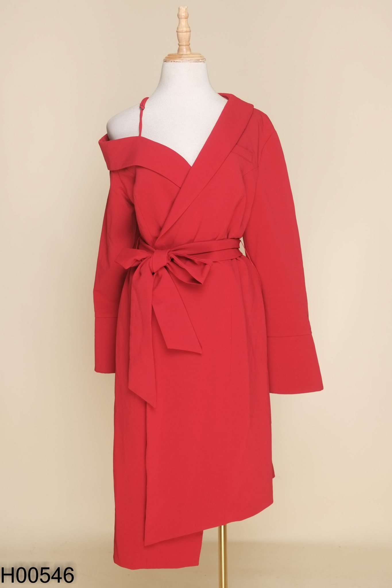 NEWTAG Áo khoác đỏ dài phối đai