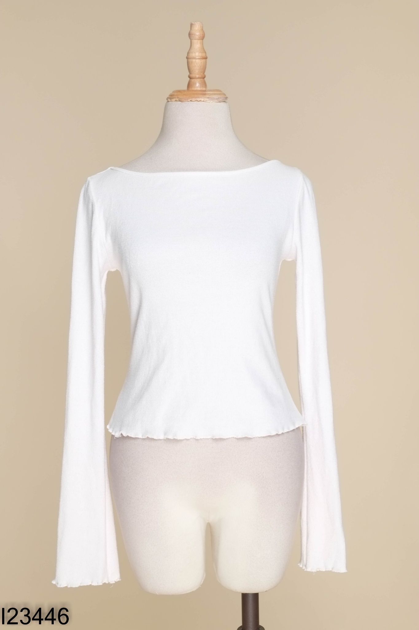 Áo len mỏng NAKED cổ tròn