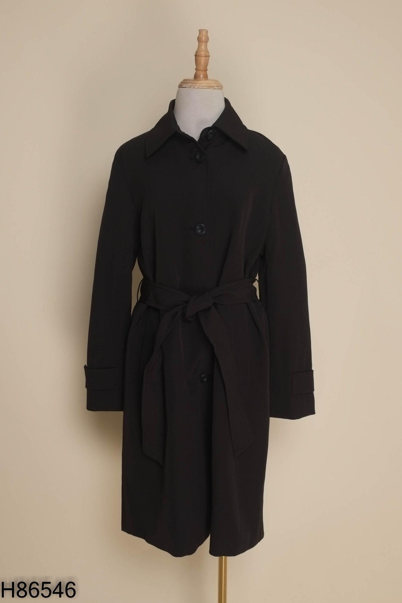 Áo khoác be dáng dài kèm đai