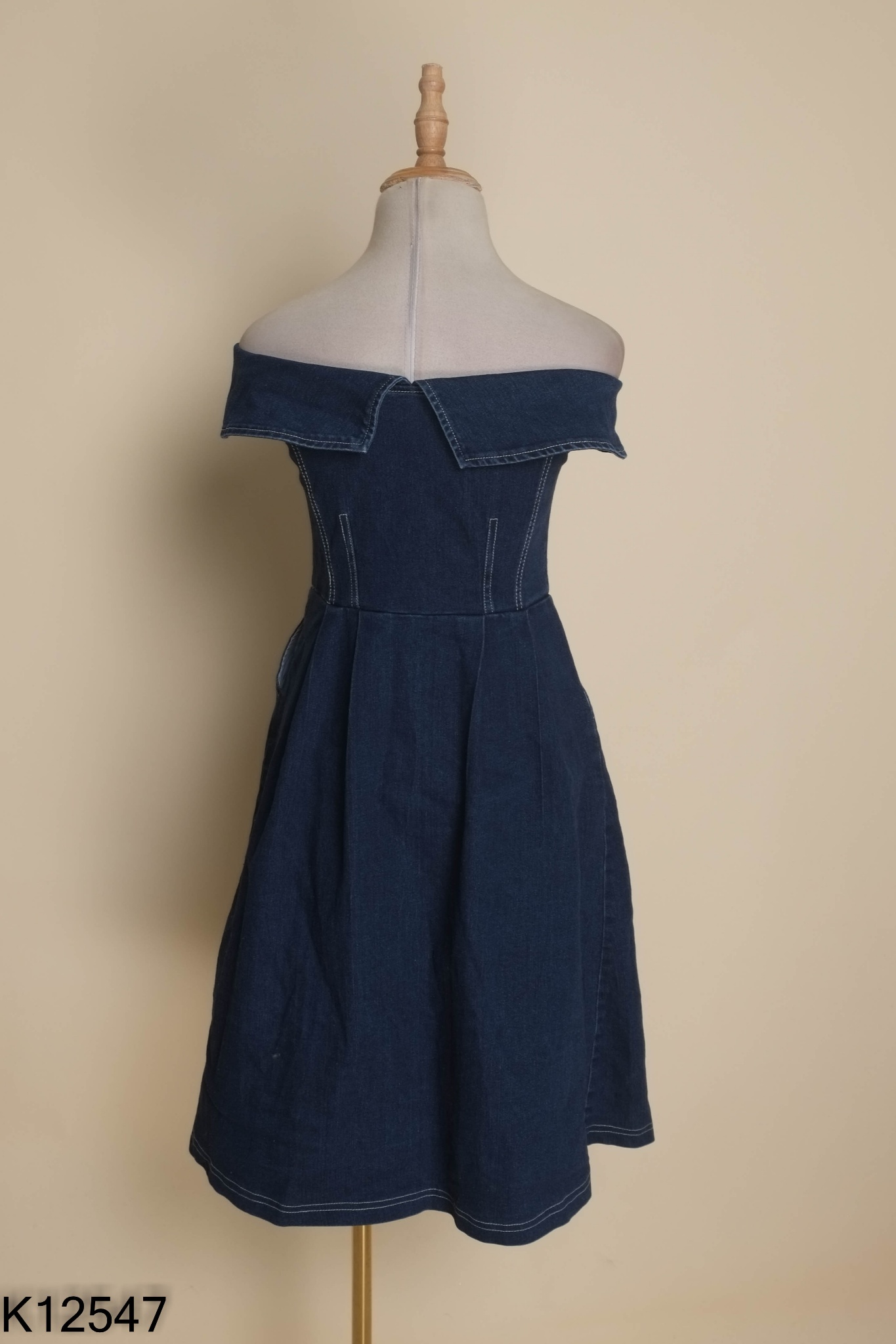 Váy trễ vai jeans xanh