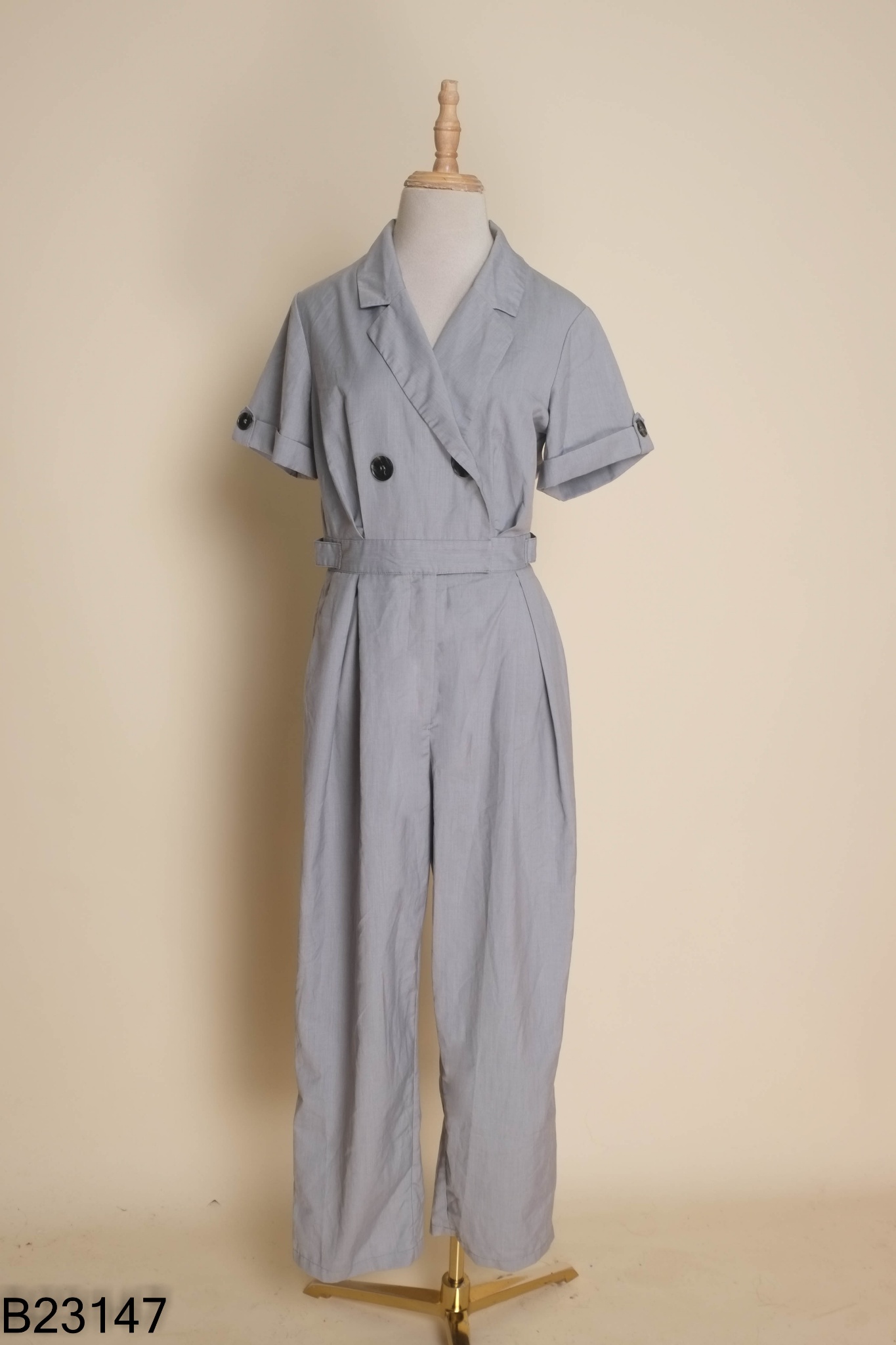 Jumpsuits MONA.STUDIO xám cổ vest