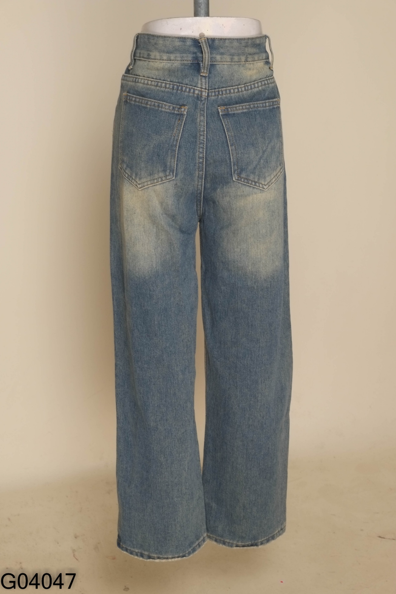 Quàn jeans xanh trơn