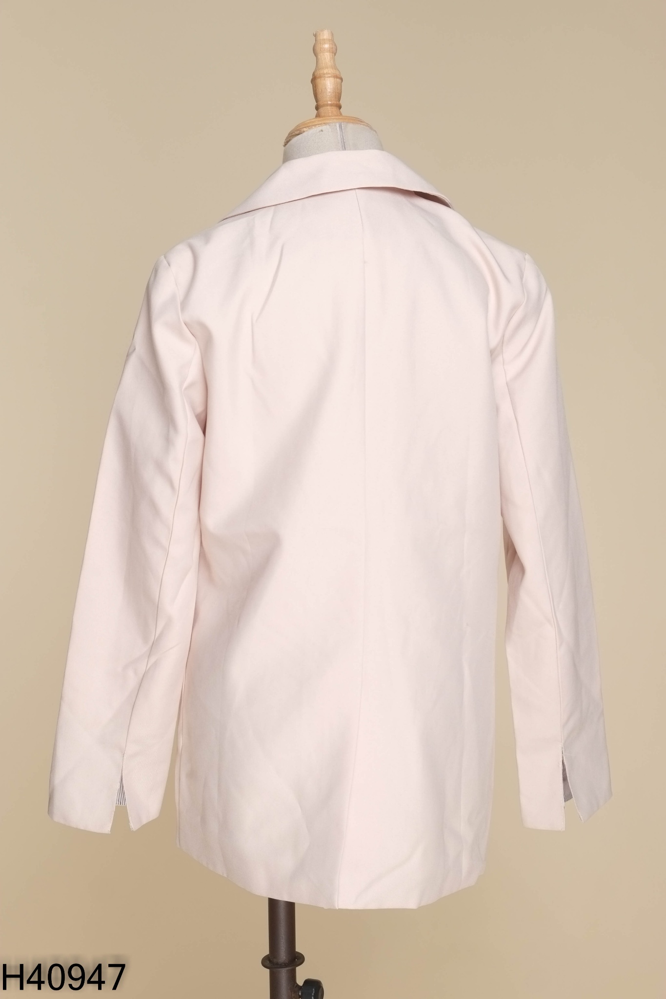 Áo blazer be trơn